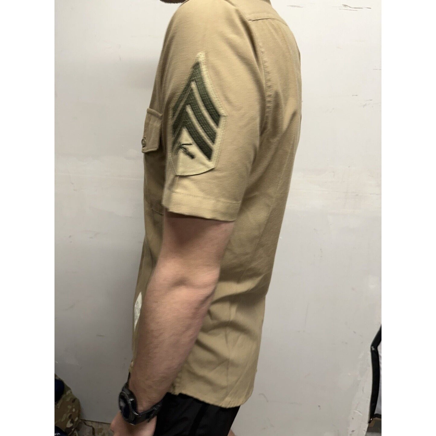 Men’s Medium Usmc Marine Button Up Uniform Shirt