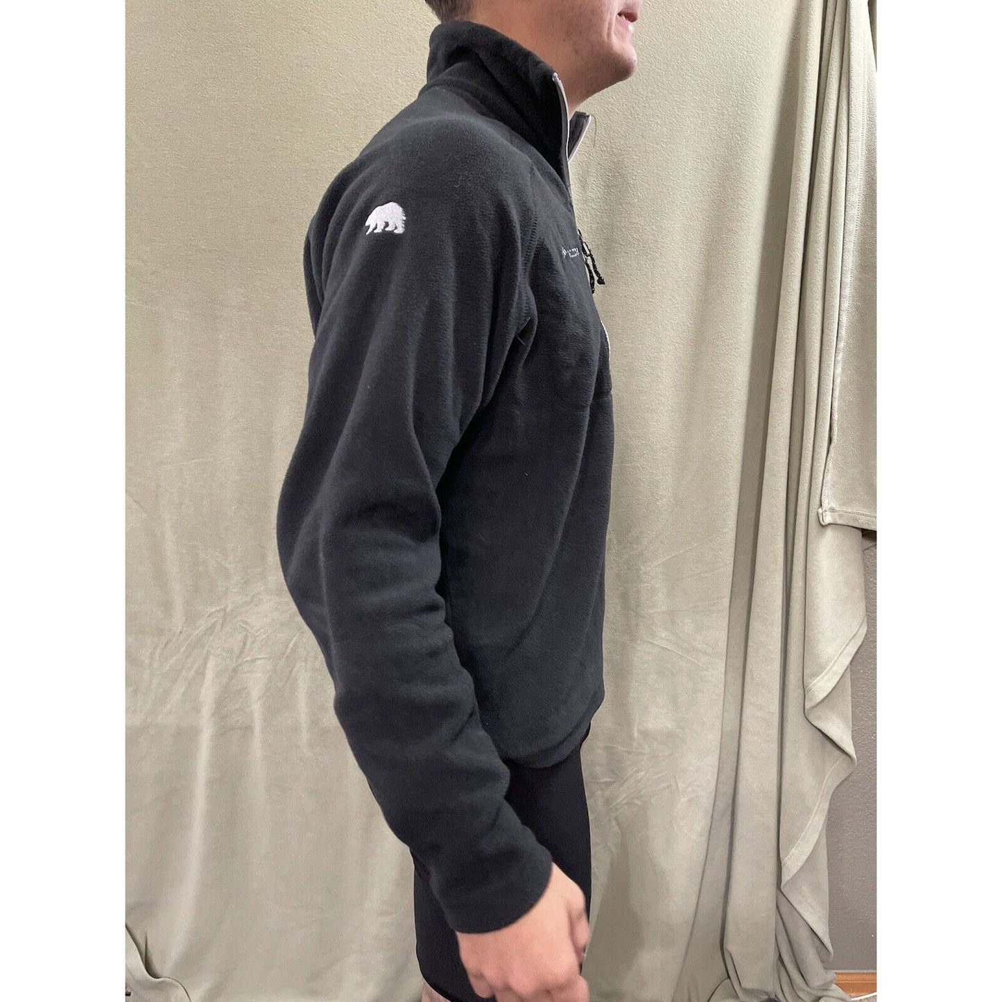 Men’s Black Columbia Fleece Jacket Bear Logo Size Small