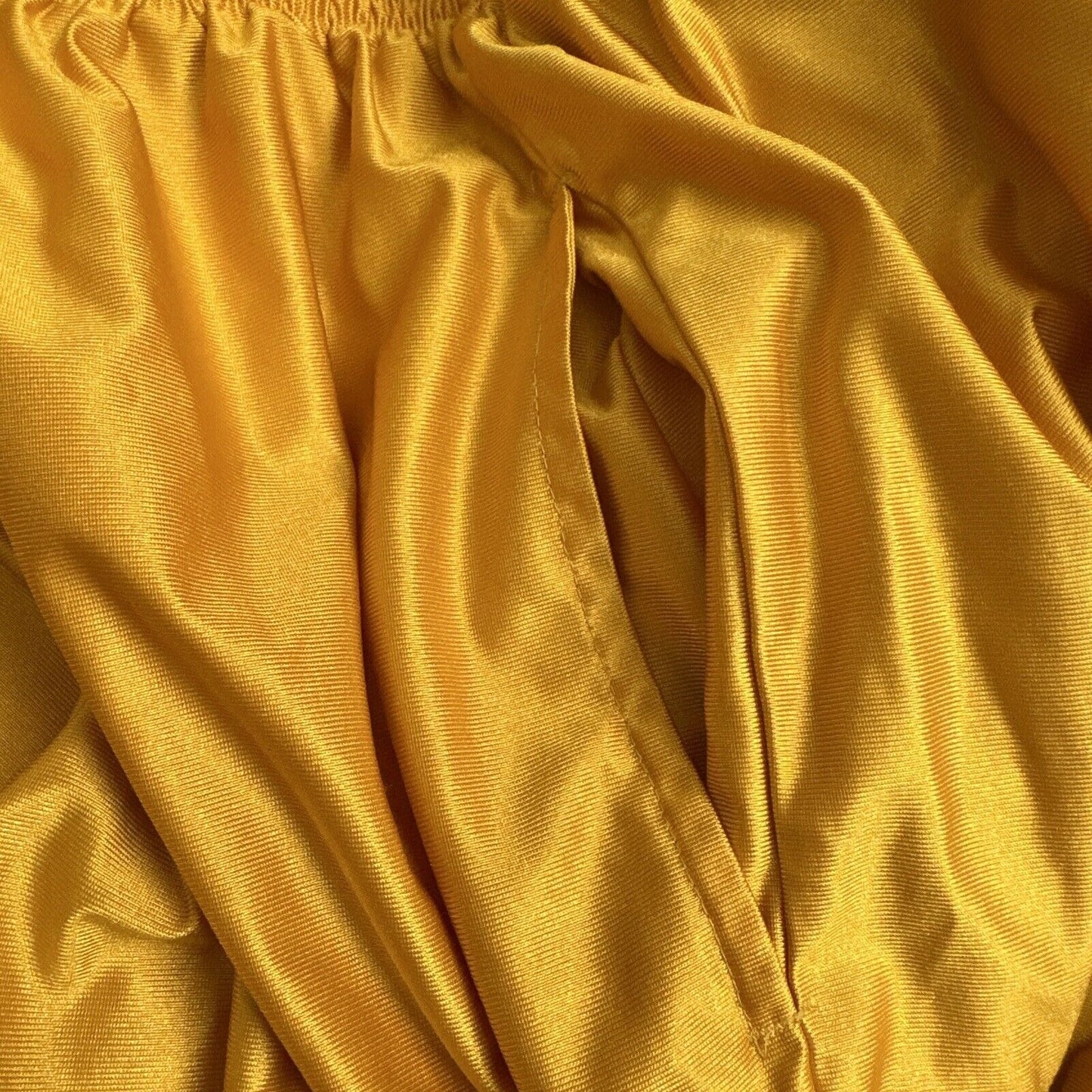 Men’s Gold Dazzle Medium Russell Athletic Shorts With Pockets