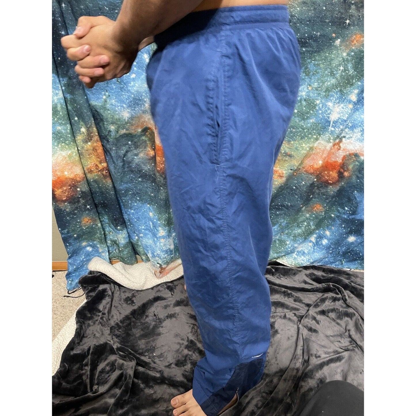 Men’s Nike Large Blue Track Pants with Pockets