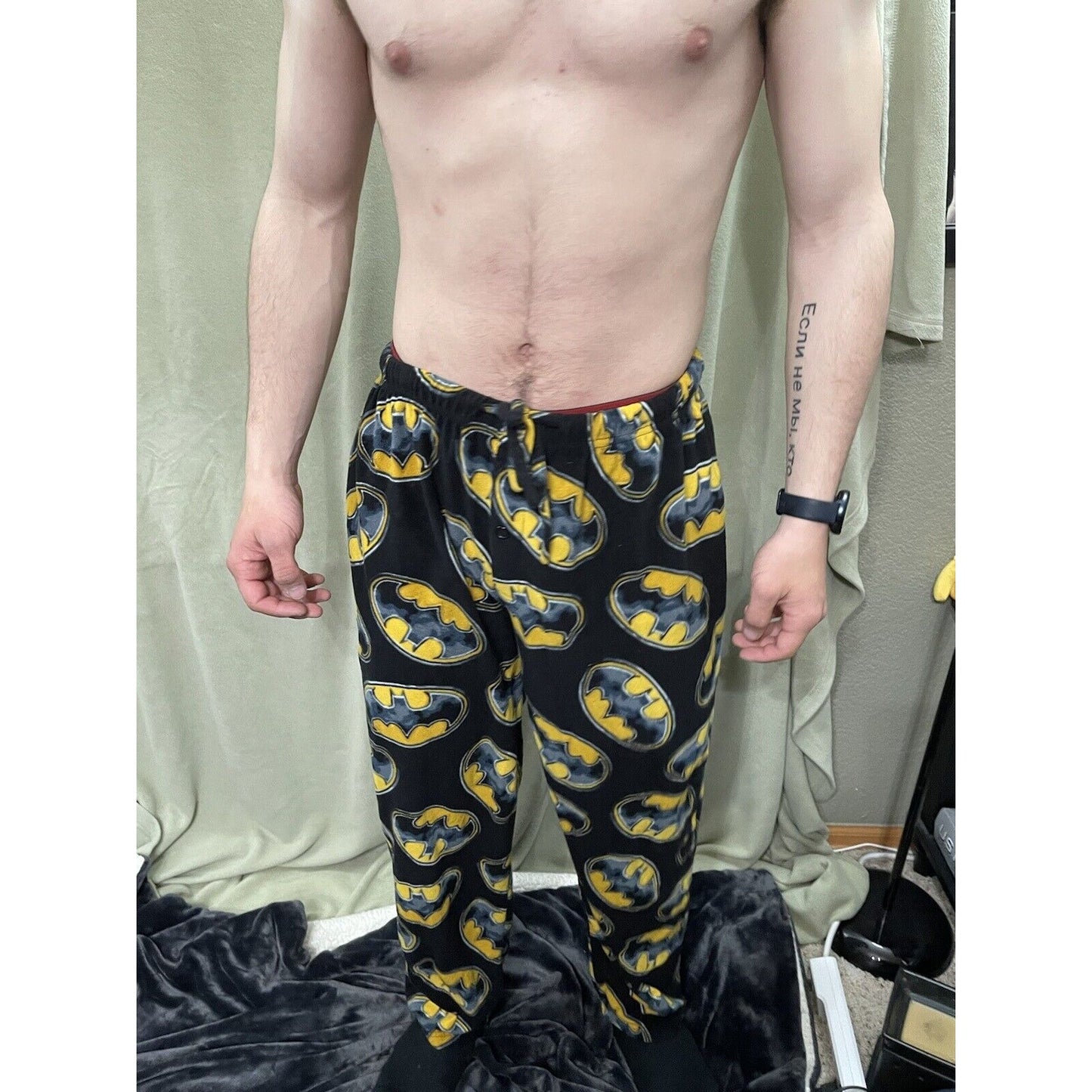 Men’s Large Batman Flannel Pajamas Sleepwear