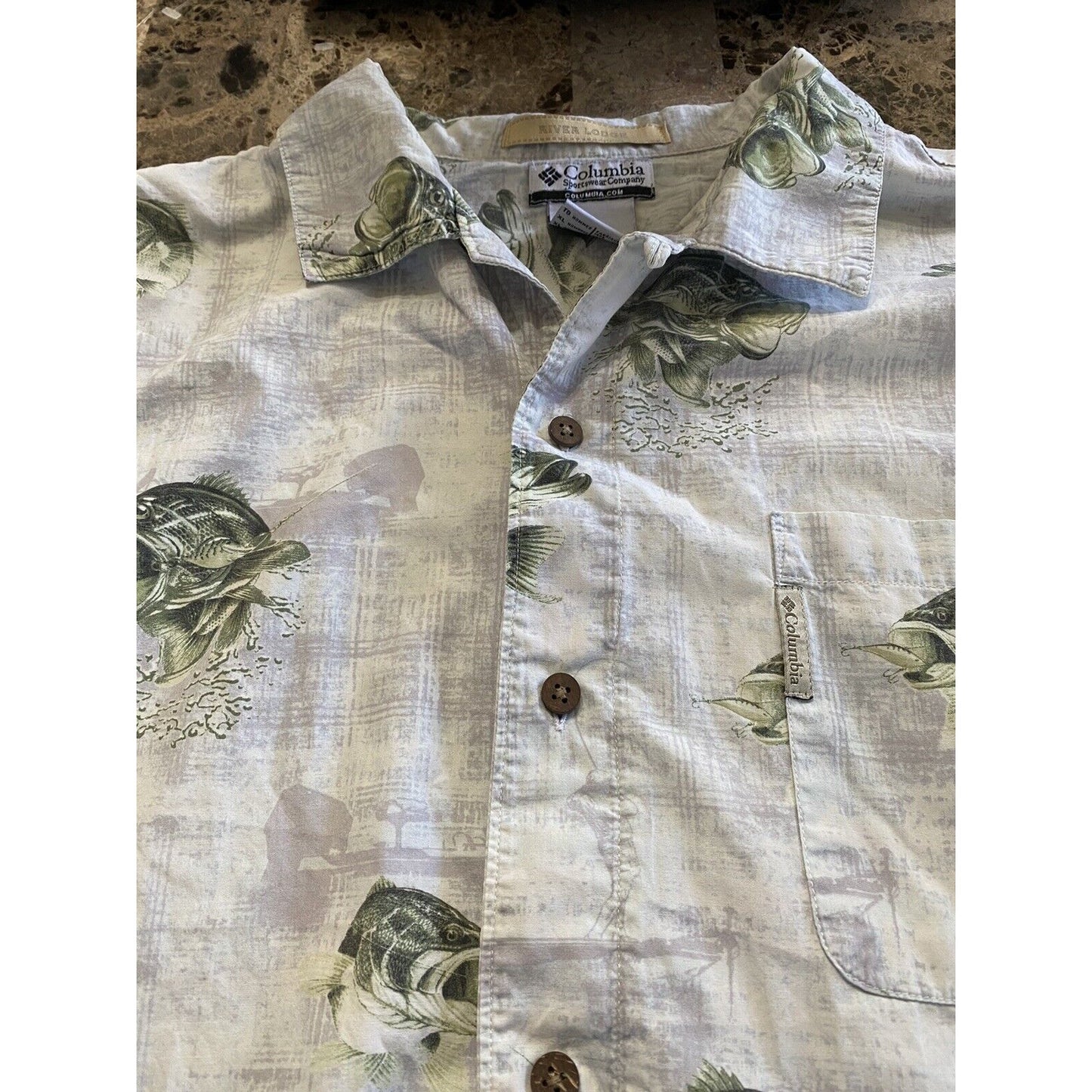 Men's Columbia Sportswear XL River Lodge Fish Prints Button-down Short Sleeves