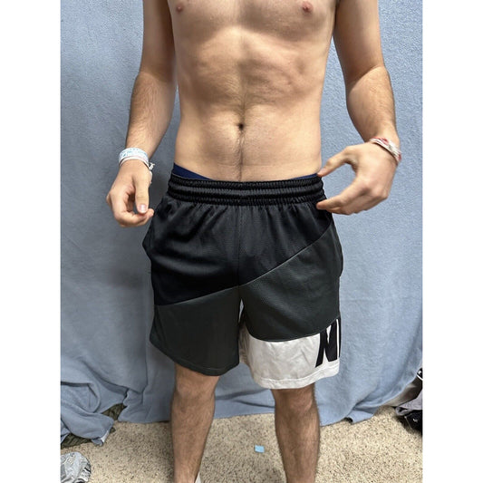 Men’s Nike Black Gray White Small Dri Fit Shorts With Pockets