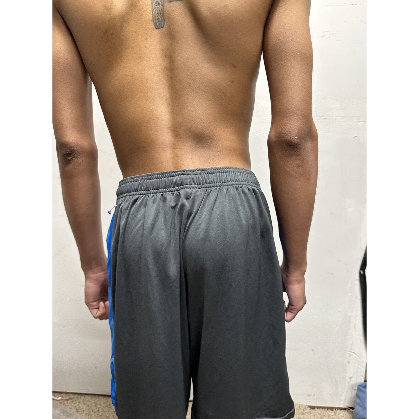 Men’s champion duo dry medium gray athletic shorts