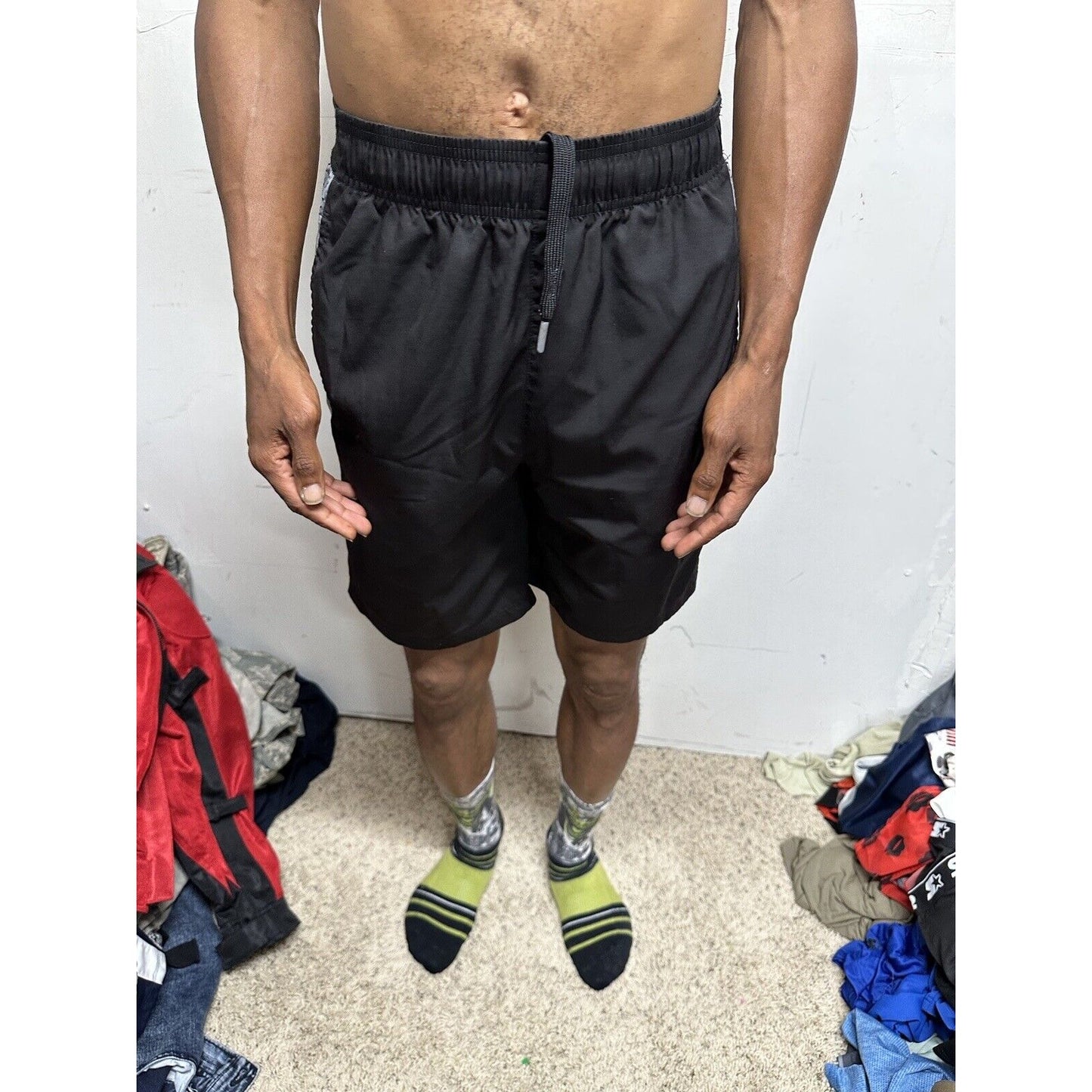 Reebok Black Small Athletic Shorts With Pockets