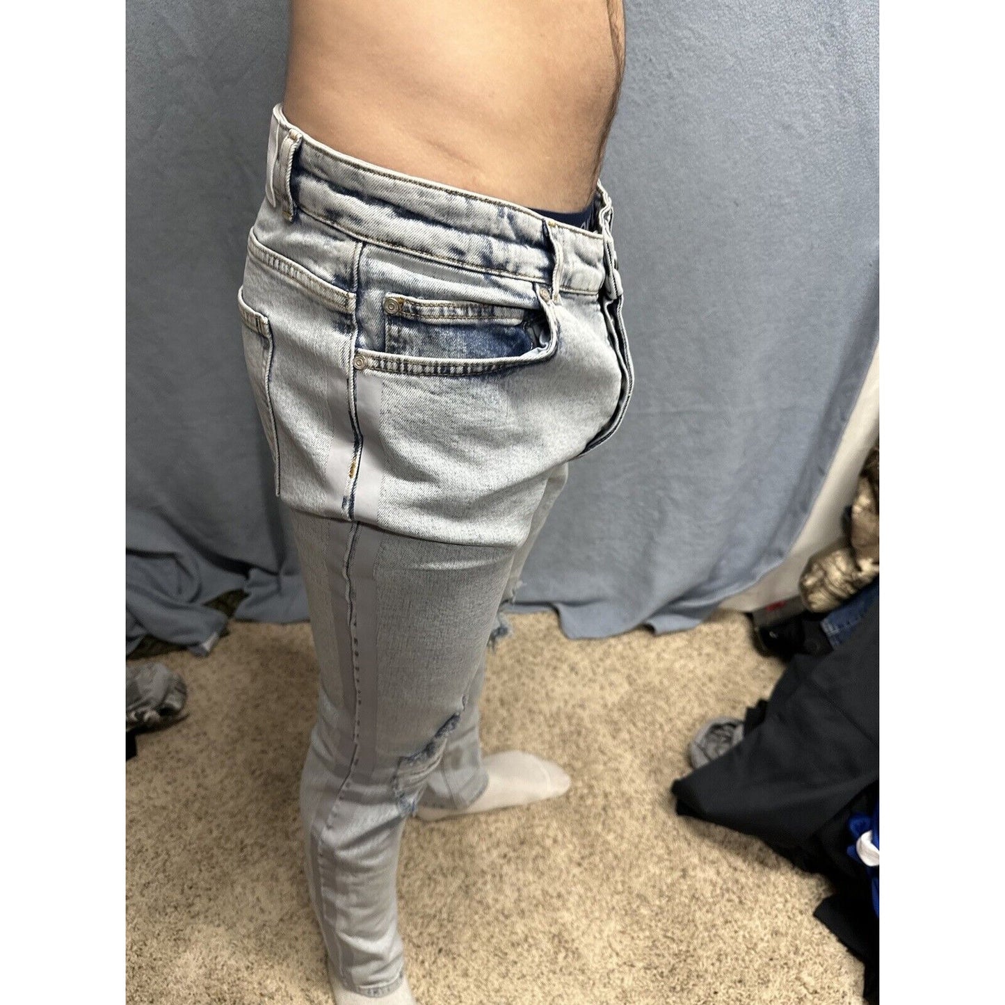Men’s Light Blue Boohooman Size 34 Regular Jeans