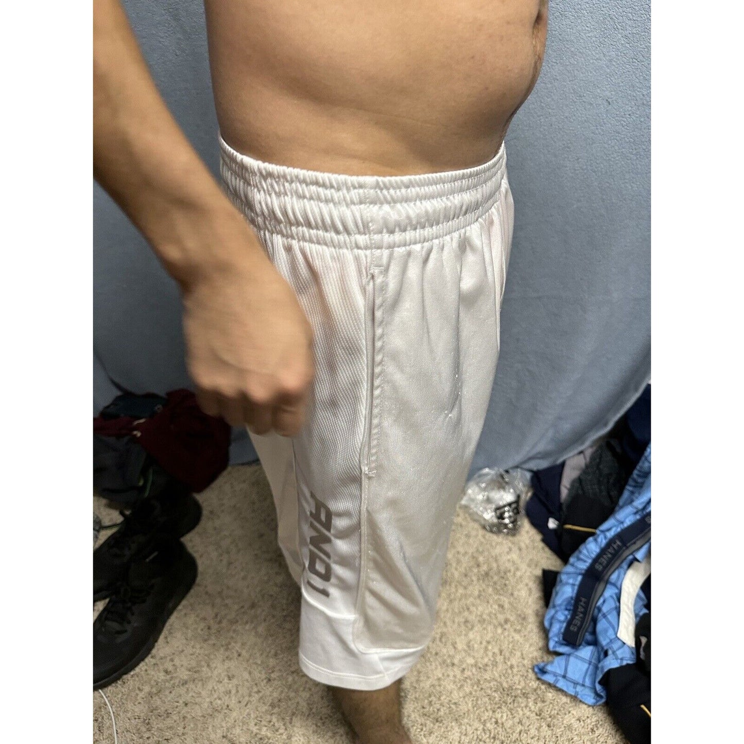 Men’s White AND1 Medium Athletic Shorts With Pockets