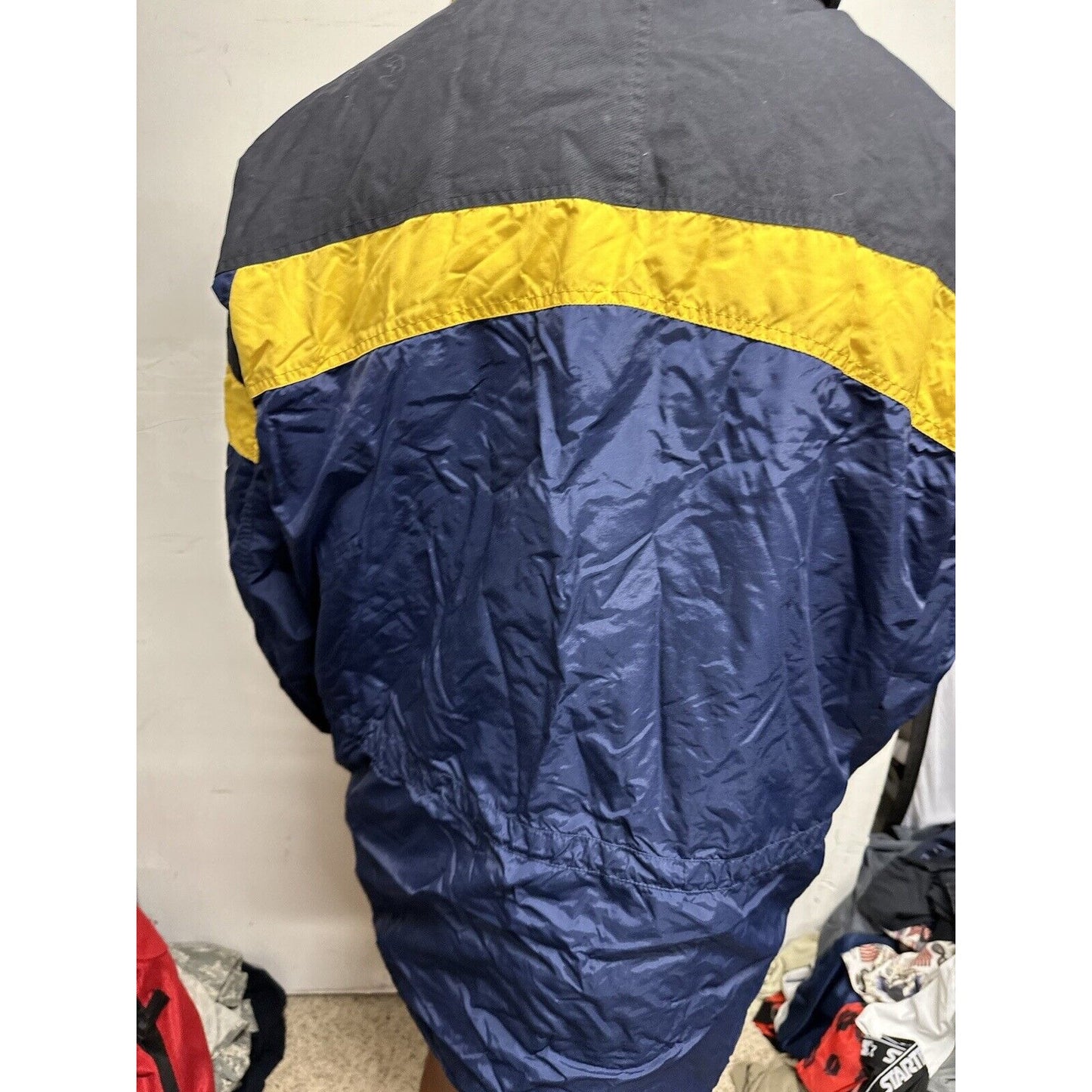 Men’s Large Columbia Sportwear Snow Jacket Black Navy Blue Full Zip