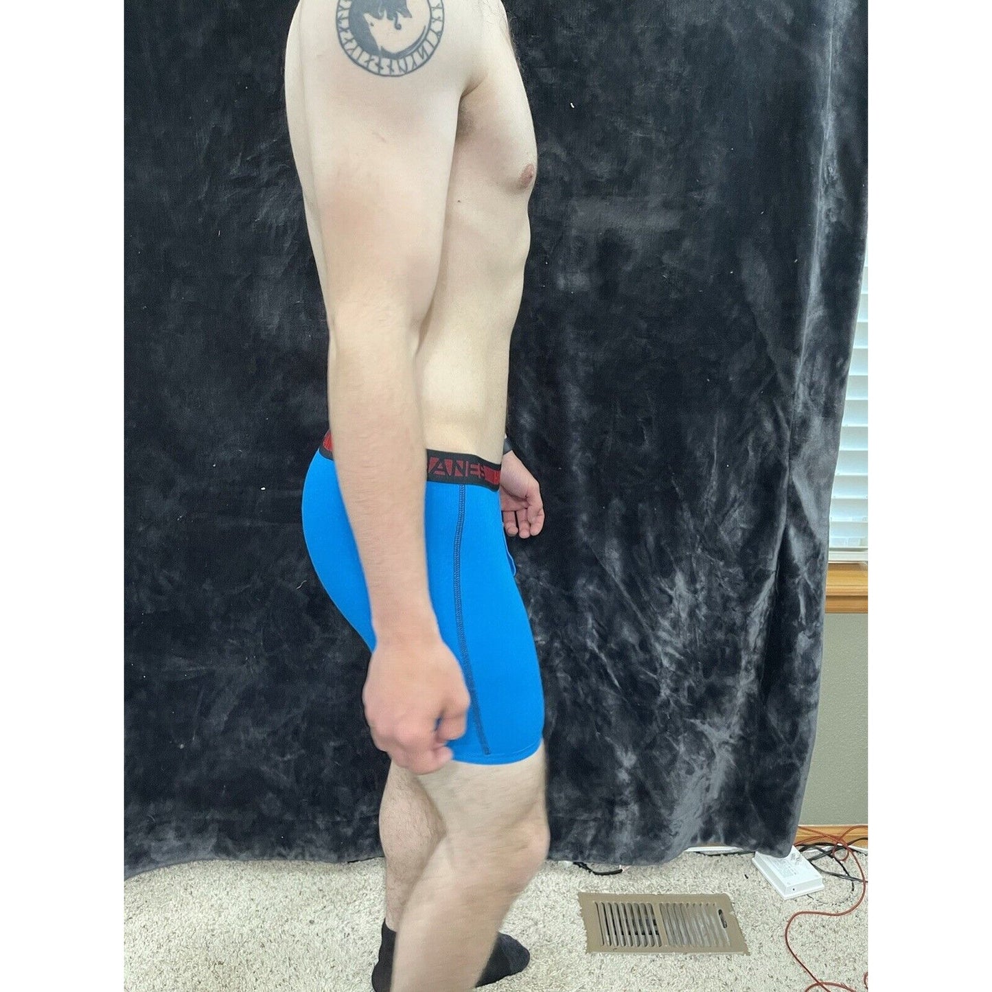 Men’s Hanes Teal Blue Boxer Briefs Size Small