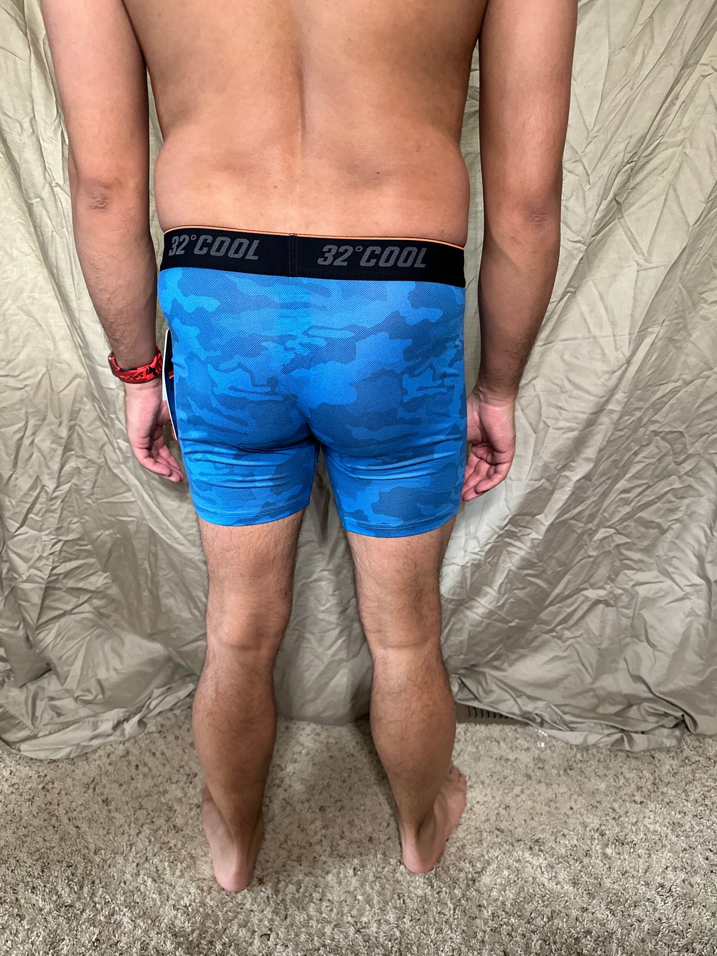 Men’s blue with camo pattern 32 degree cool boxer briefs size small