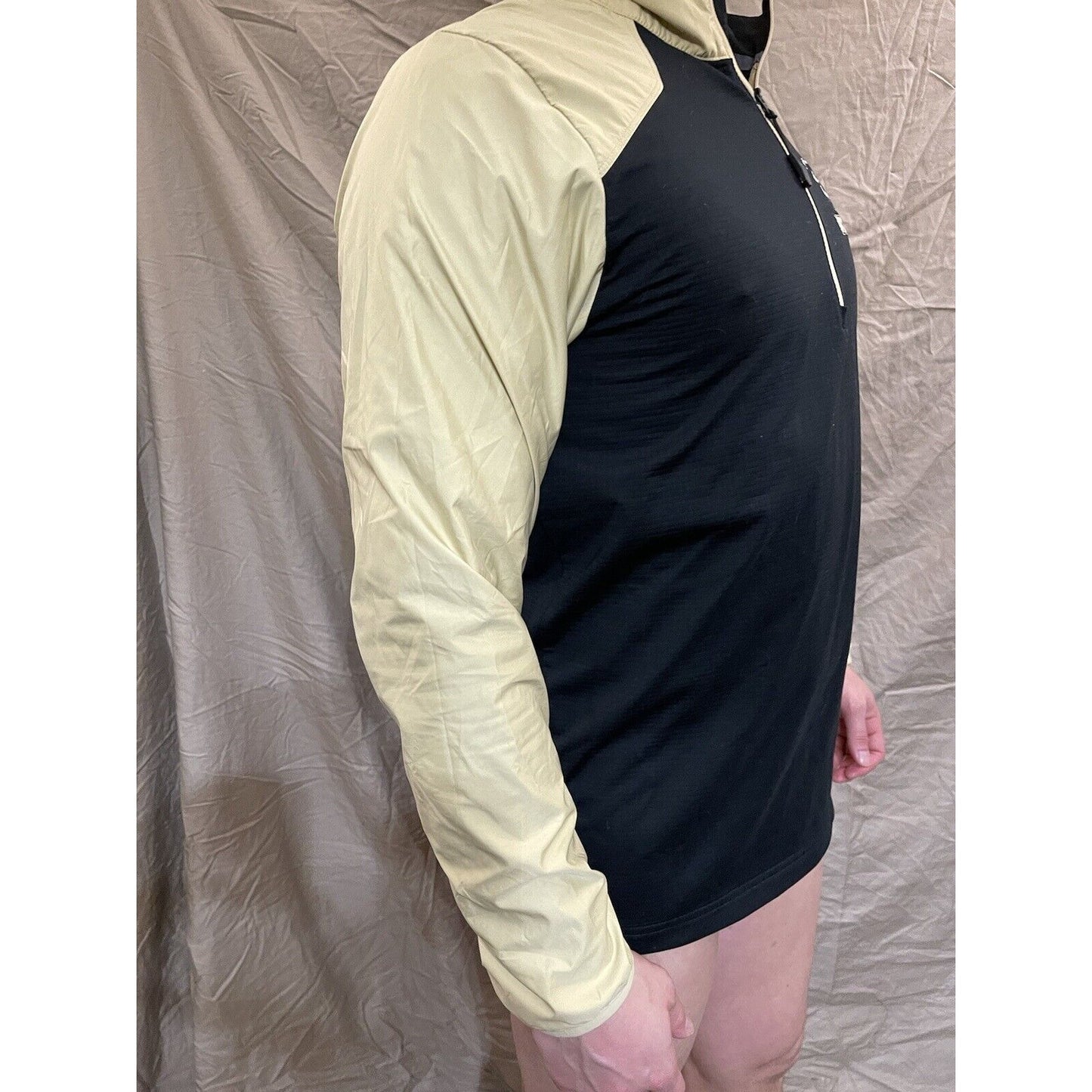 Men's Nike Dri Fit UCCS Colorado Springs Medium quarter zip windbreaker jacket
