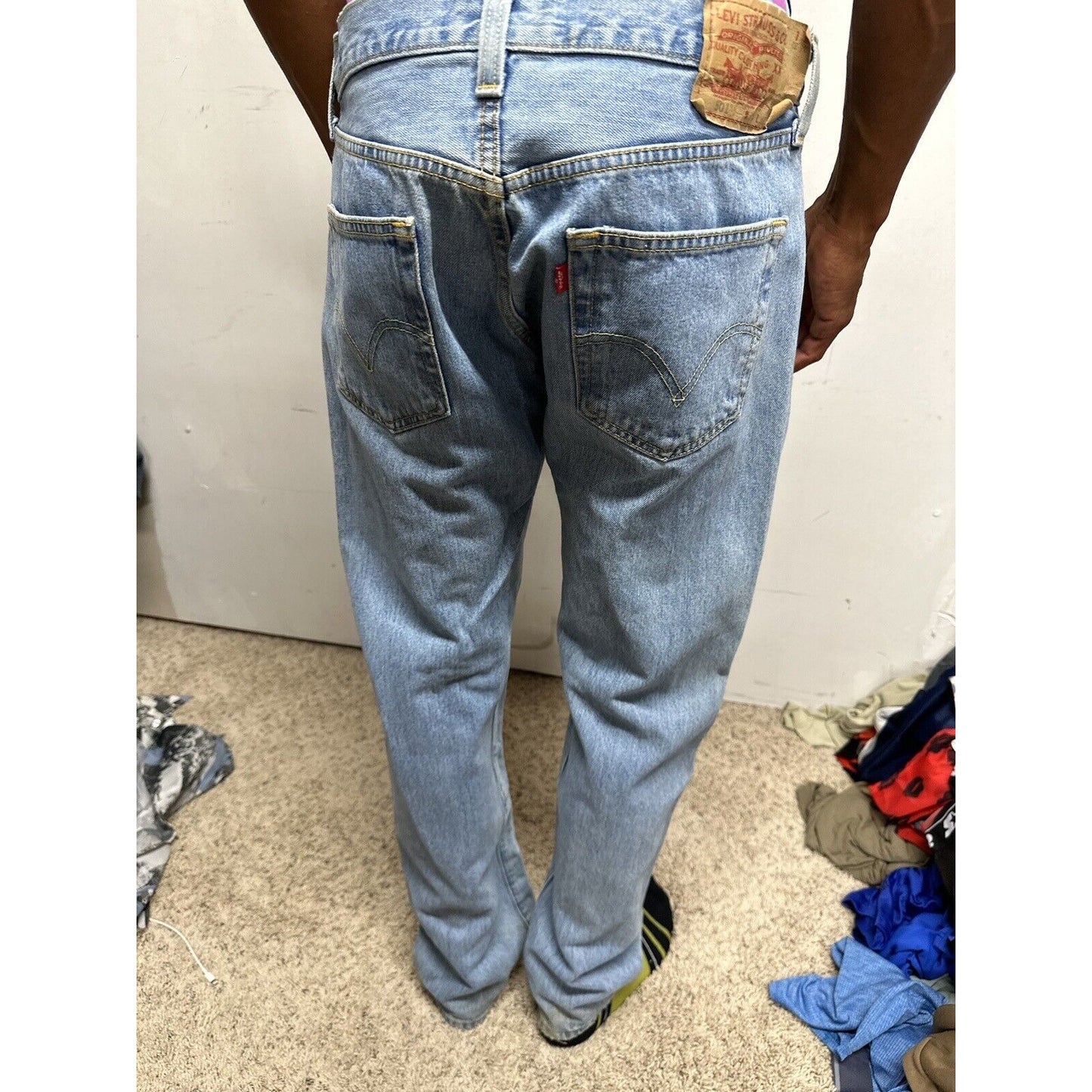 Men’s Blue 501 Levi’s Button Fly Jeans 34 X 32