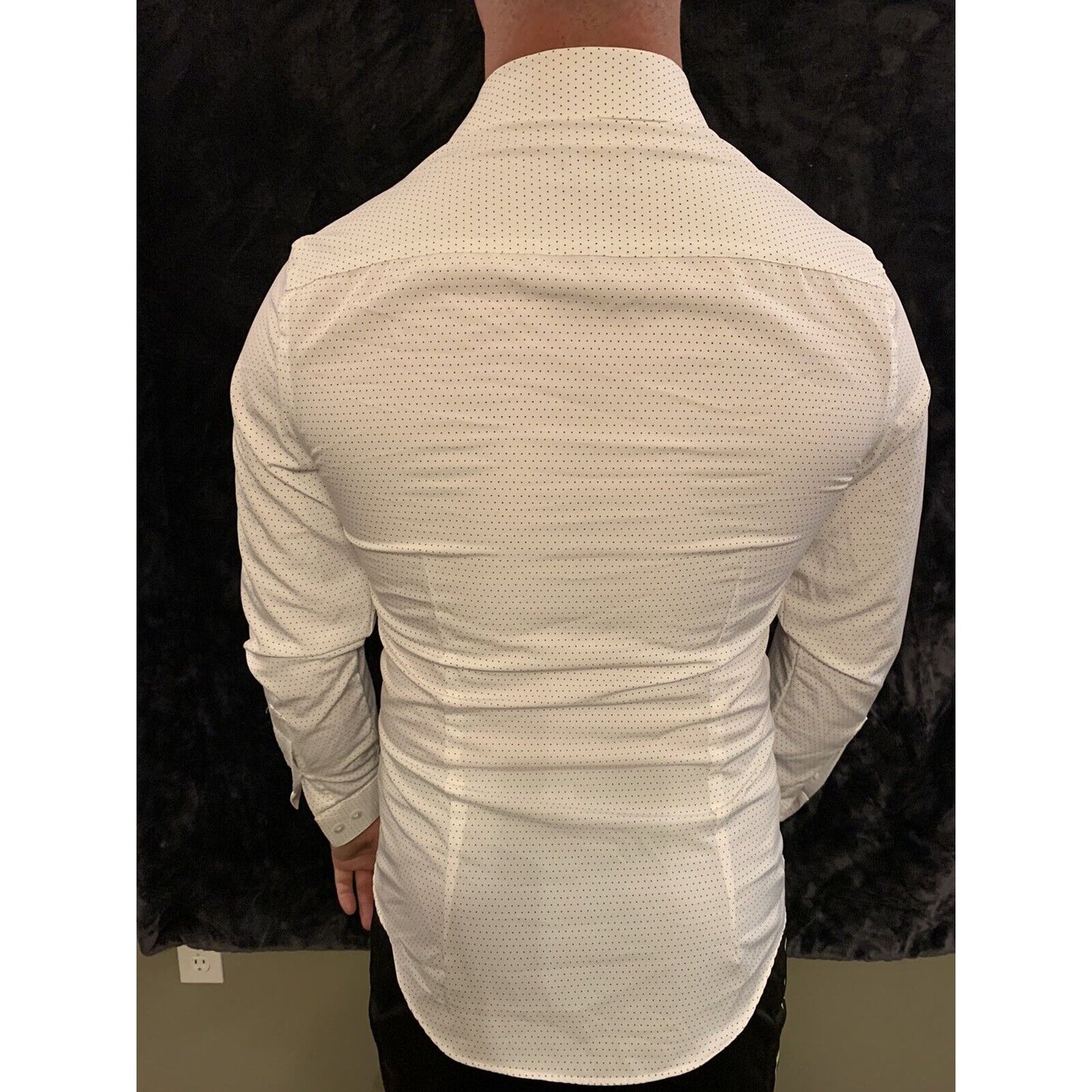 Van Huesen Traveler men’s slim fit SPECKED button down shirt 14-14.5 X 32/33