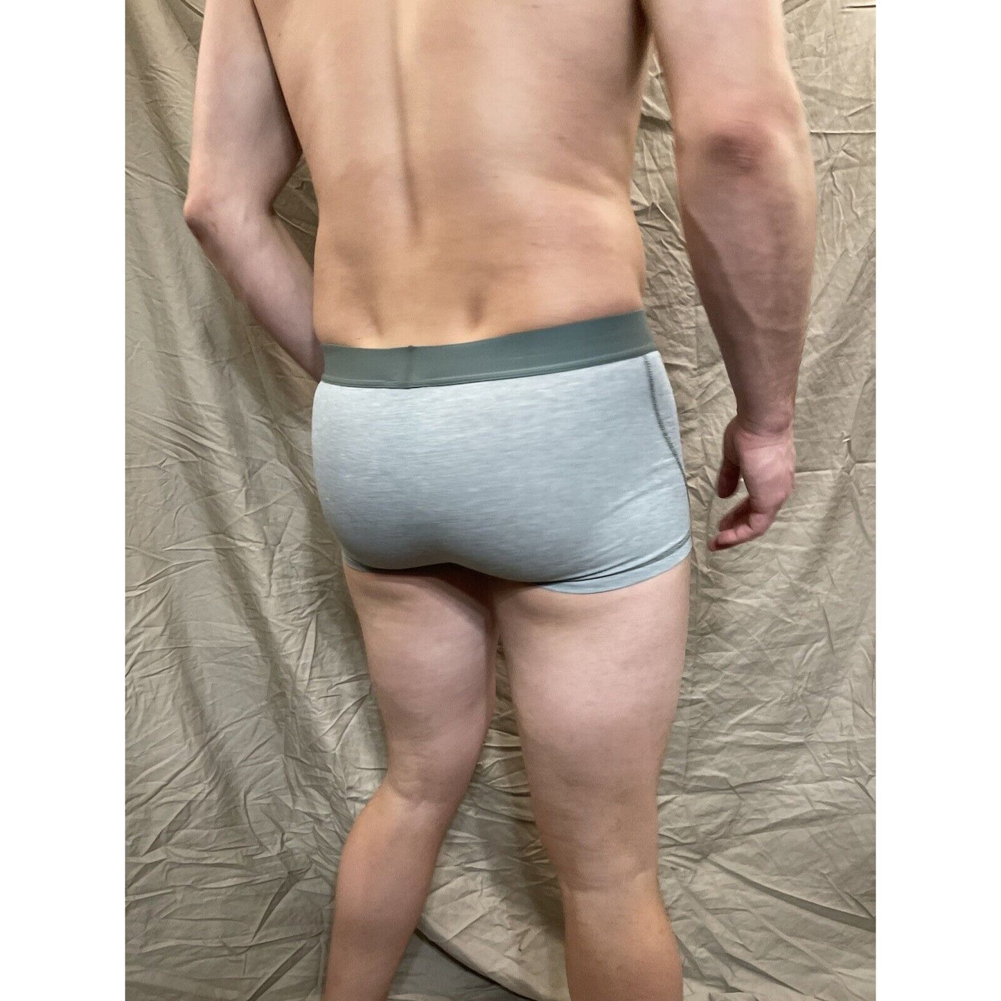 men's H&M green and gray compression shorts New And Never Worn Large