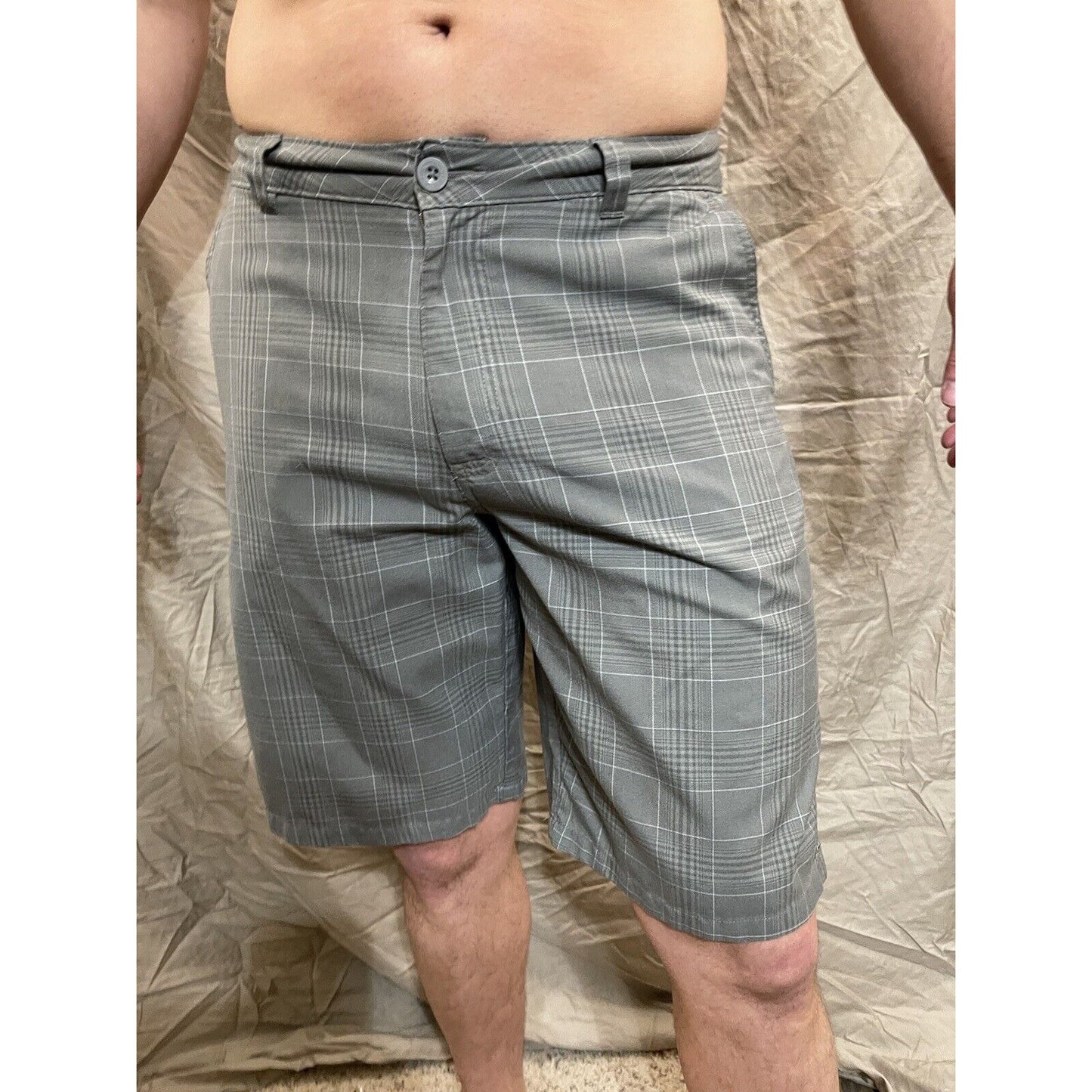 O'Neill Men Chino Shorts Size 34 Gray Plaid Casual 4 Pockets Logo Embroidered