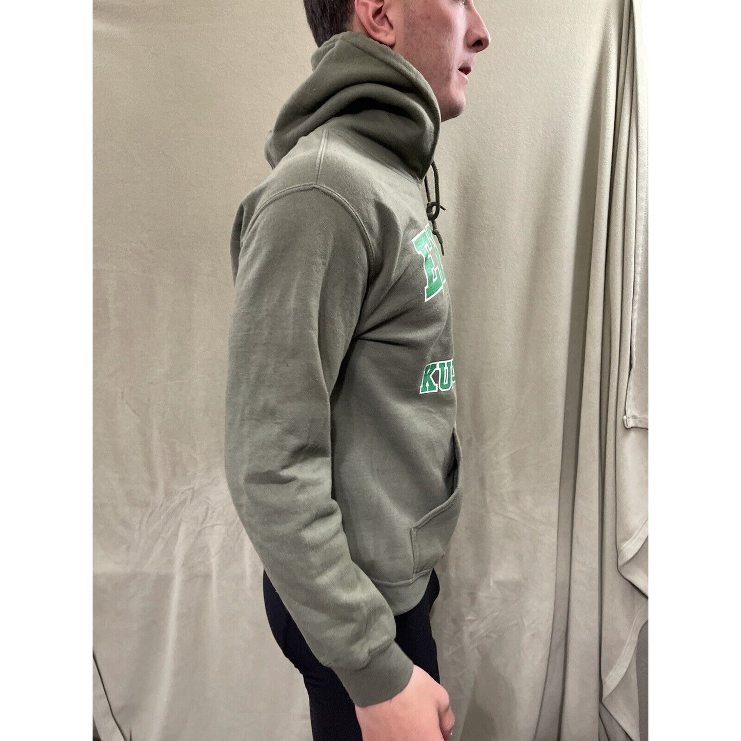 Men’s Small Erbil Kurdistan Olive Green Hoodie