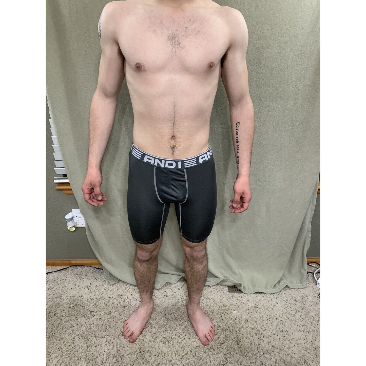 Men’s Gray With White Band Medium AND1 Compression Performance Boxer Briefs