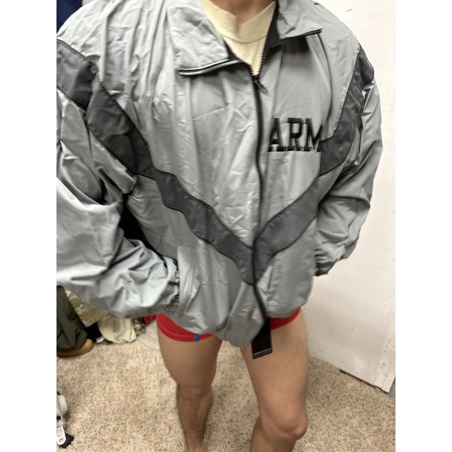 Men’s Army Medium Short Jacket Physical Fitness Uniform Full Zip Gray