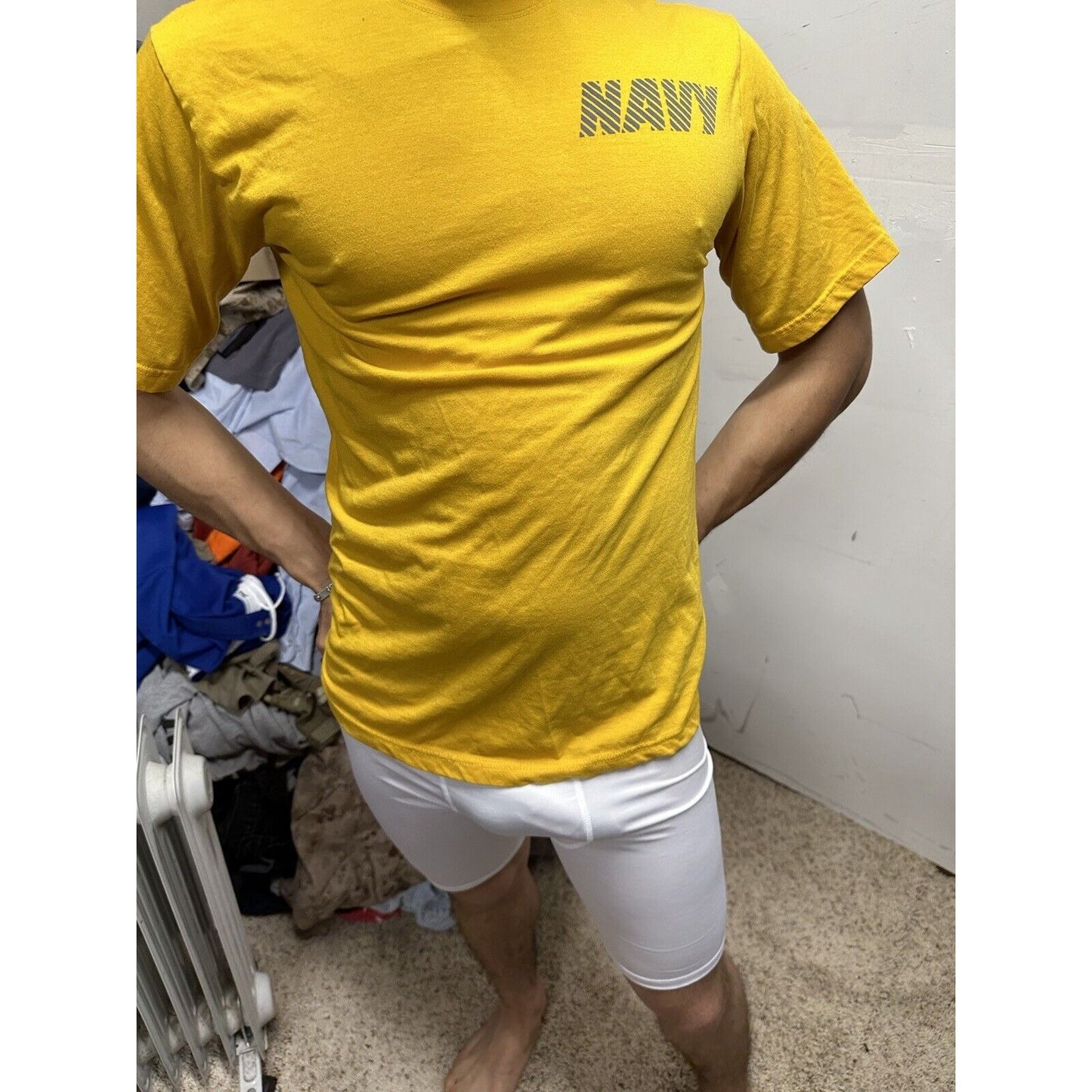 Men’s US Navy Small Yellow PT Physical Fitness Uniform Shirt Short Sleeves