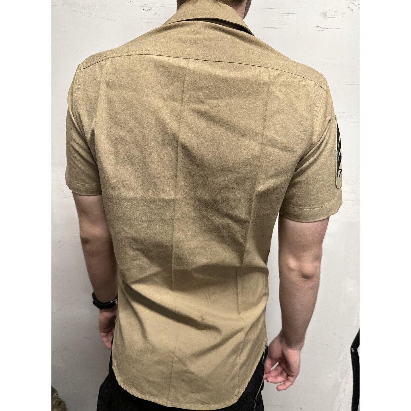Men’s Medium Usmc Marine Button Up Uniform Shirt