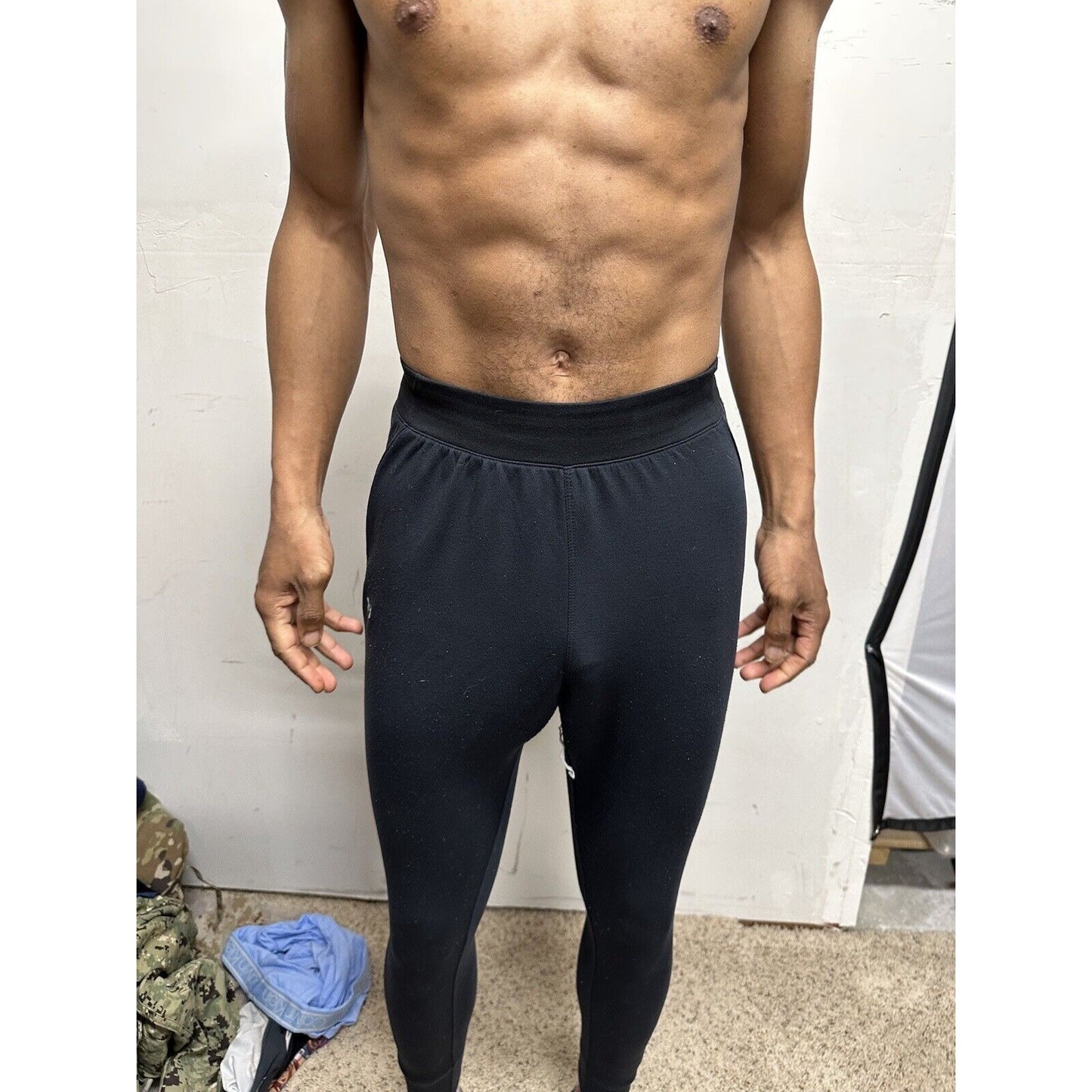 Men’s Black Leggings Under Armour Loose XS Pants Running