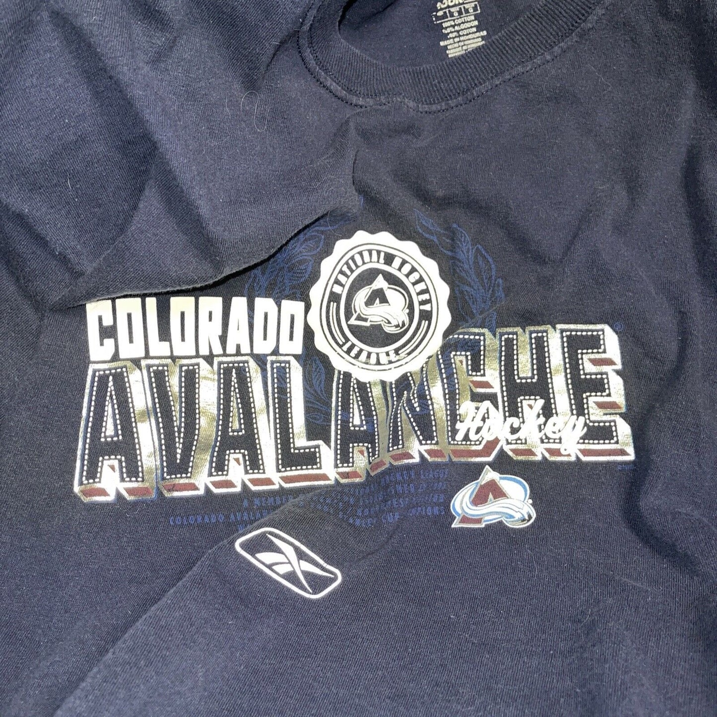 Men’s LargeColorado Avalanche National Hockey League Long Sleeve Dark blue shirt