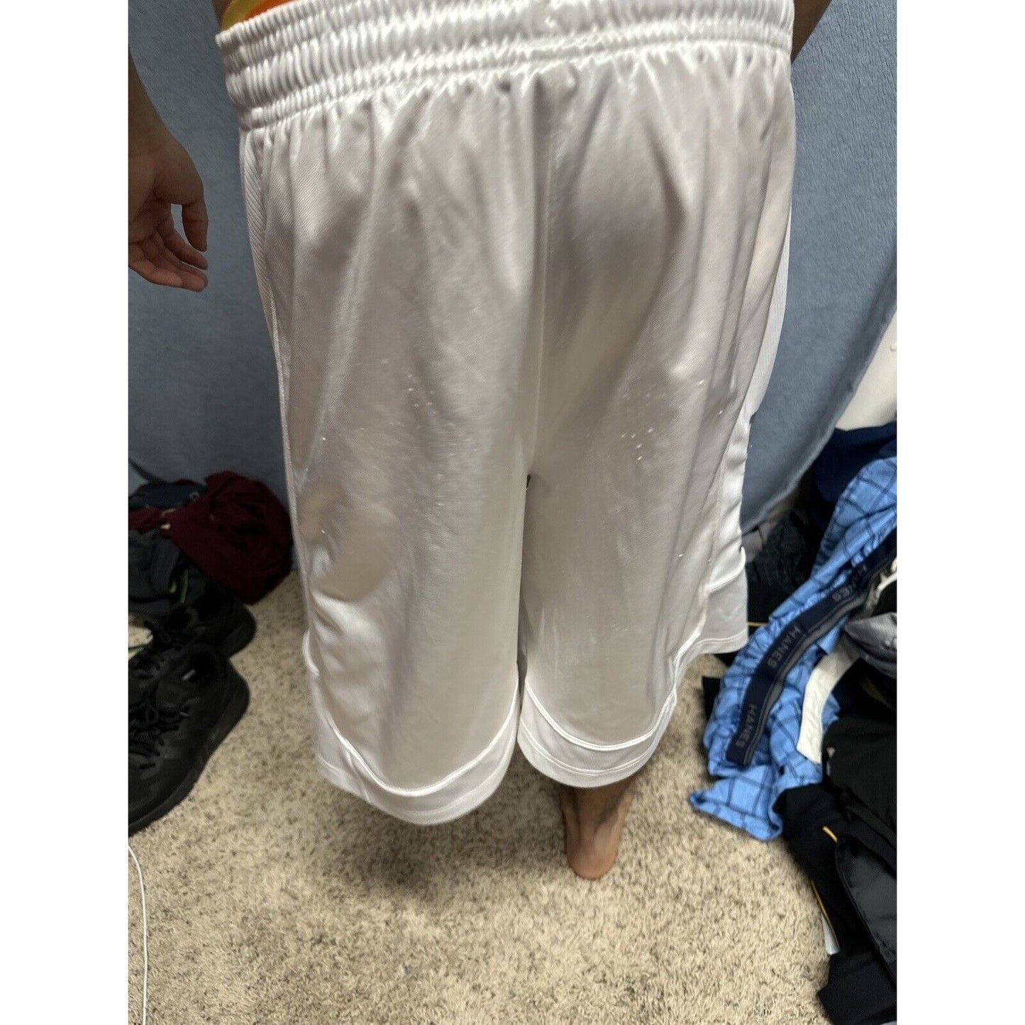 Men’s White AND1 Medium Athletic Shorts With Pockets