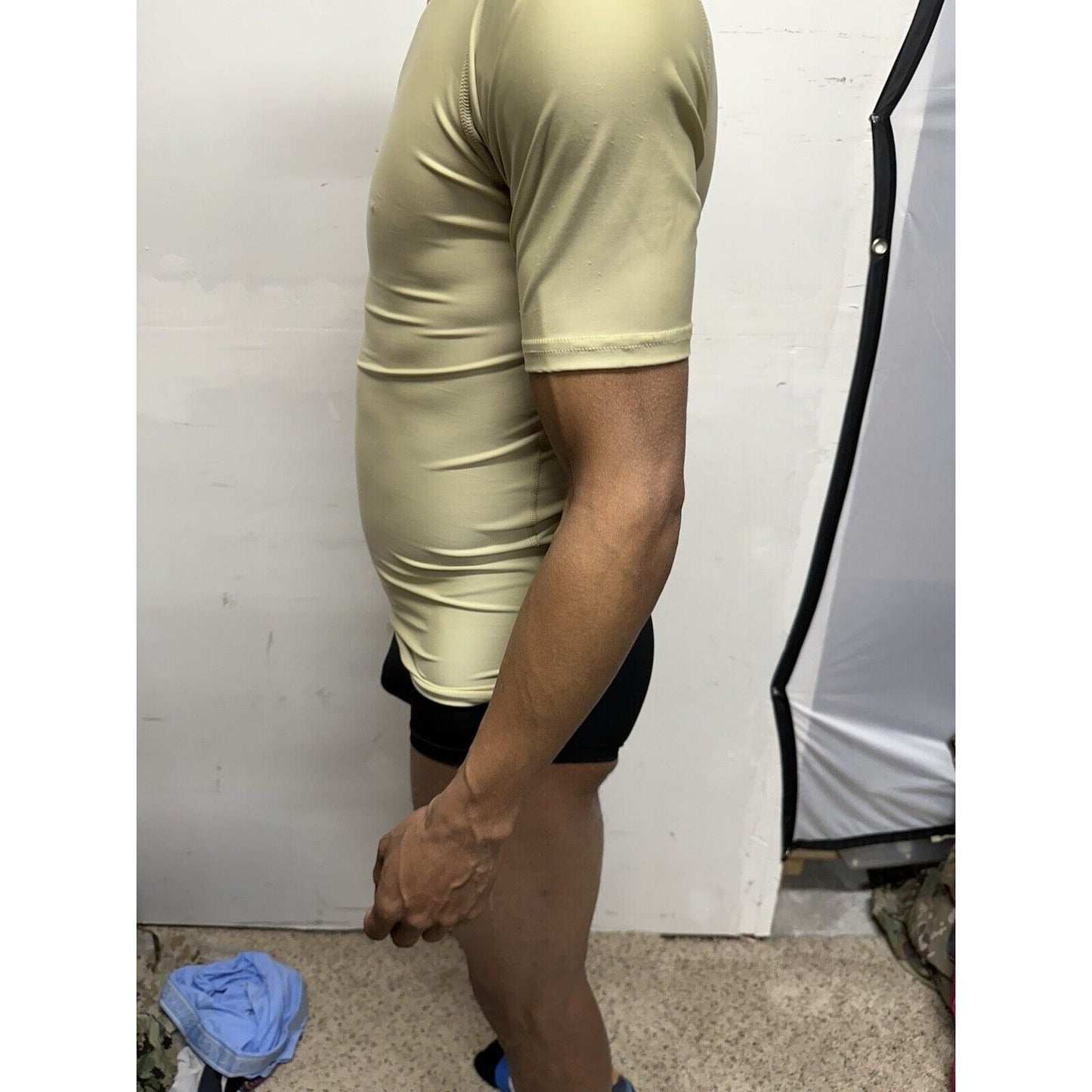Men’s Military Tan 5.11 Tactical Series Medium 20% Spandex muscle shirt