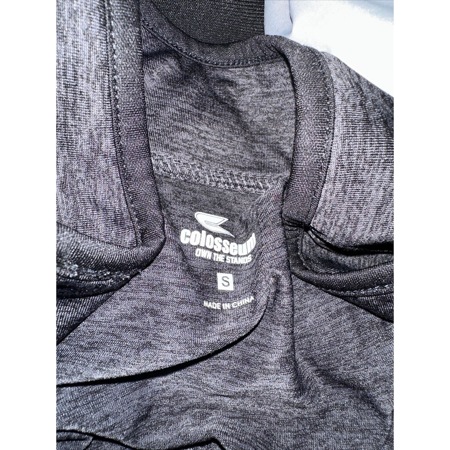 Men’s Gray University Of Wisconsin Colosseum Small 1/4 Zip Pullover Jacket