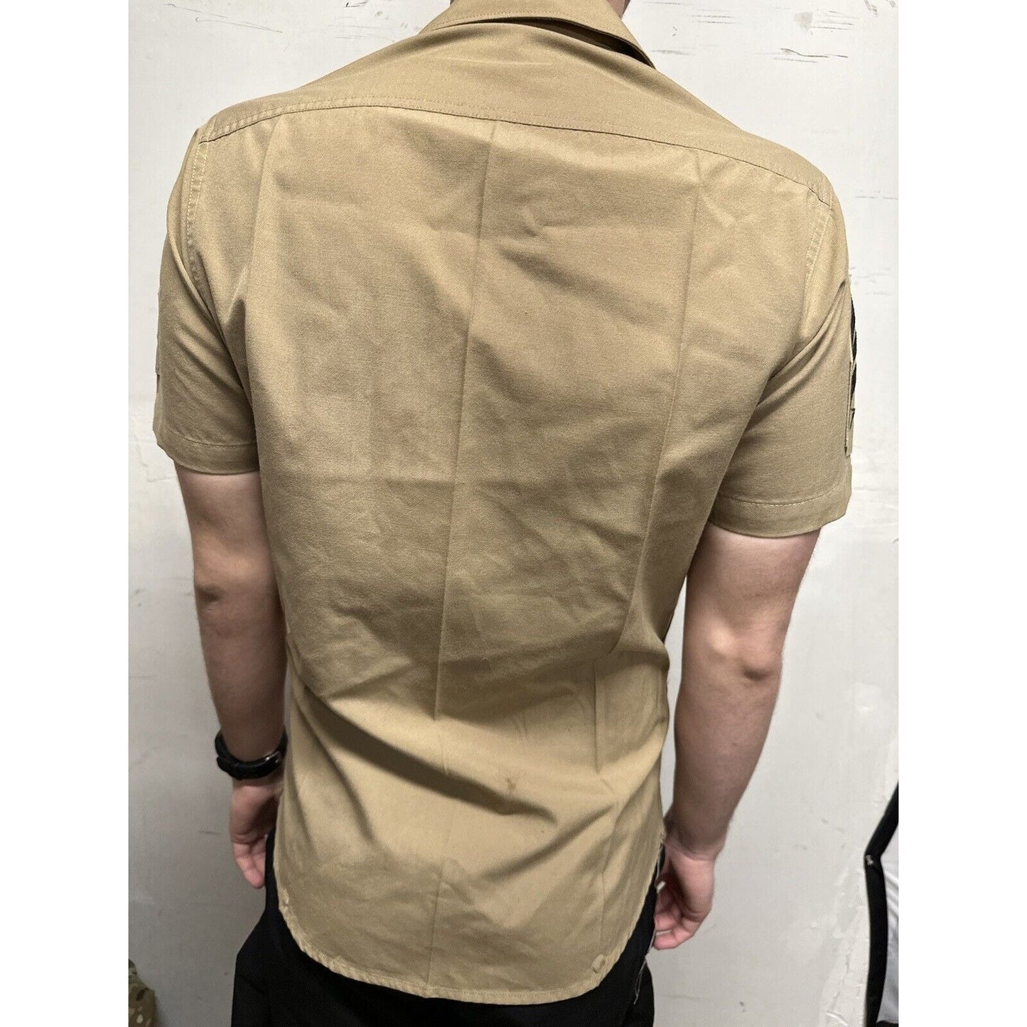 Men’s Medium Usmc Marine Button Up Uniform Shirt