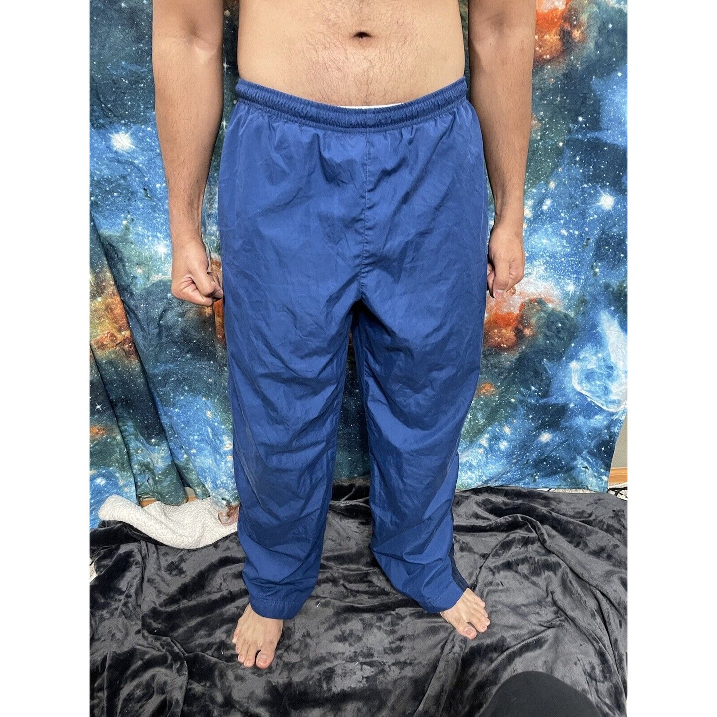 Men’s Nike Large Blue Track Pants with Pockets