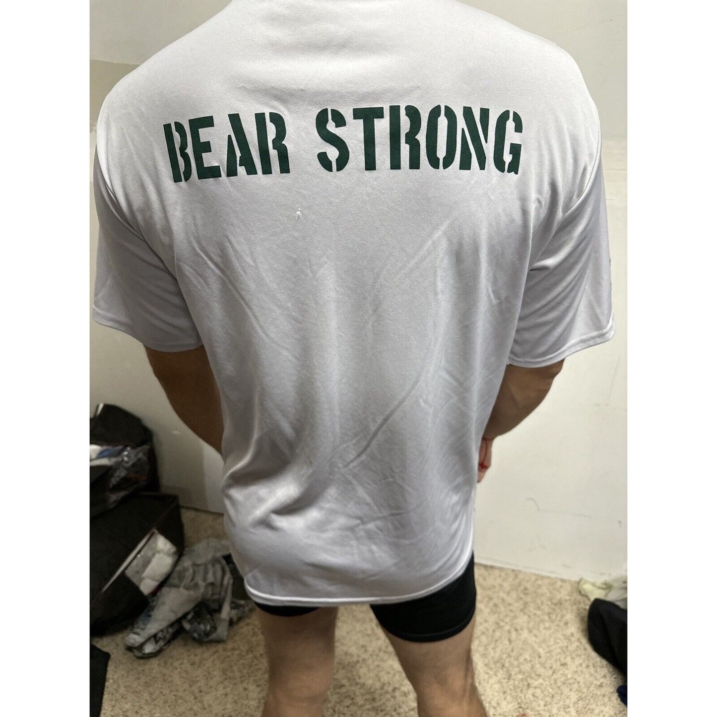 Men’s Baylor University Army ROTC Bear Strong Fits Like A medium
