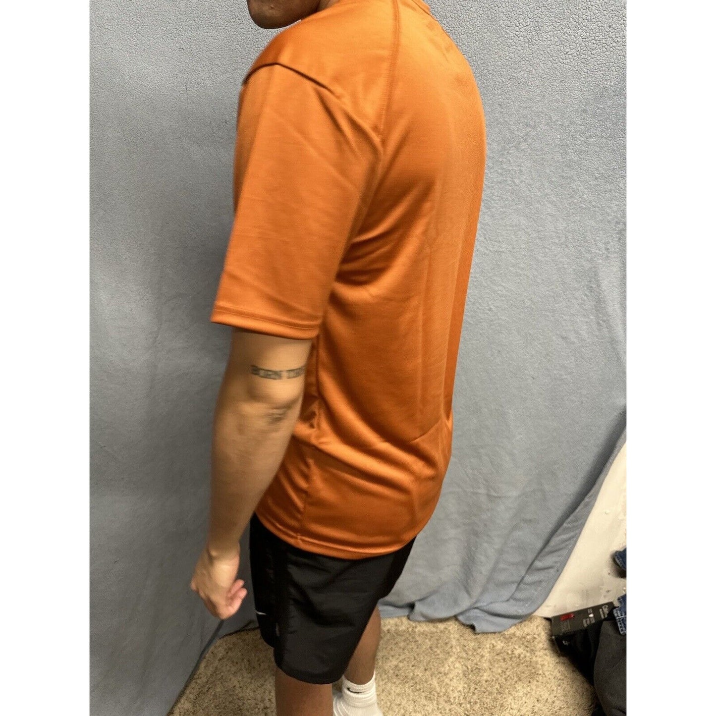 Men’s Small Badger Sport Burnt Orange Short Sleeve Tshirt Polyester