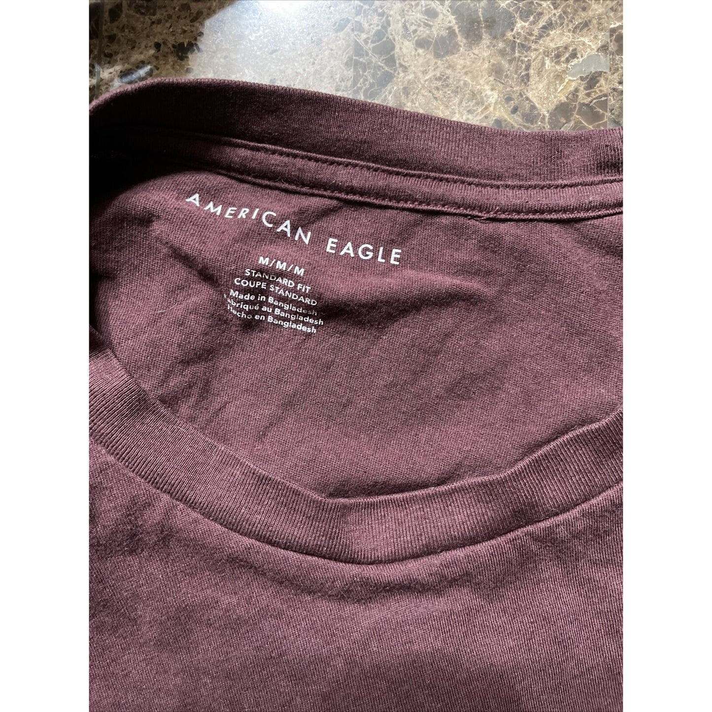 men's maroon american eagle medium standard fit t-shirt