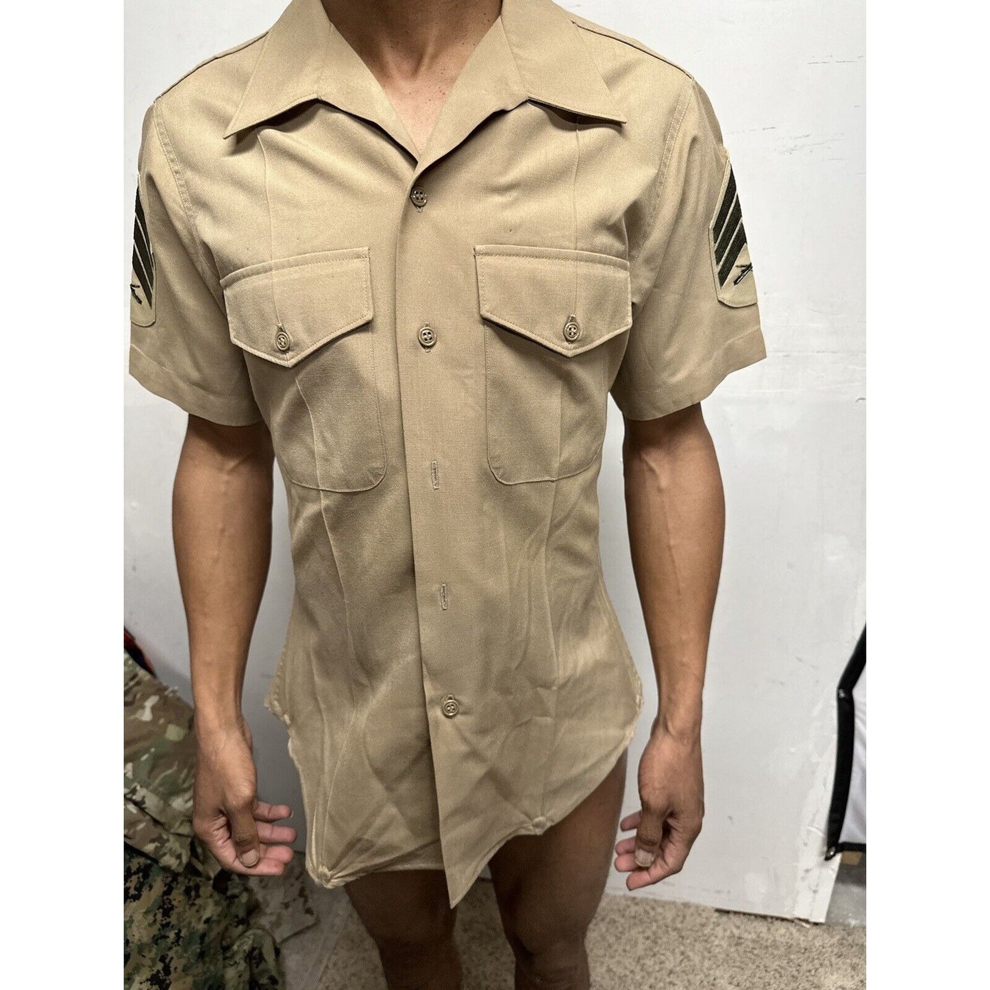 Men’s USMC Marines Uniform Button Up Khaki Shirt Defense Logistics Size 15 Shirt