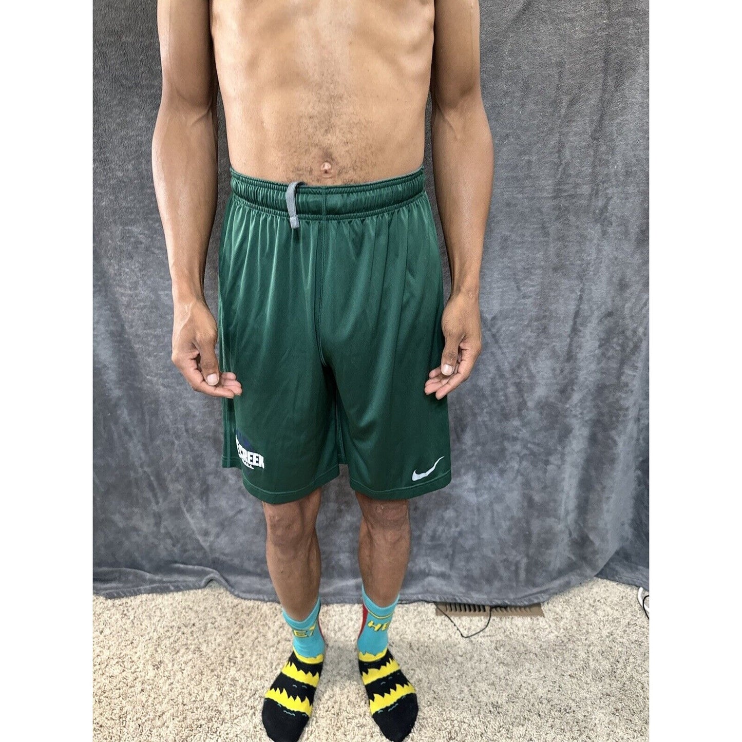 Men’s Green Nike Pine Creek High School Football Athletic Shorts Size Large