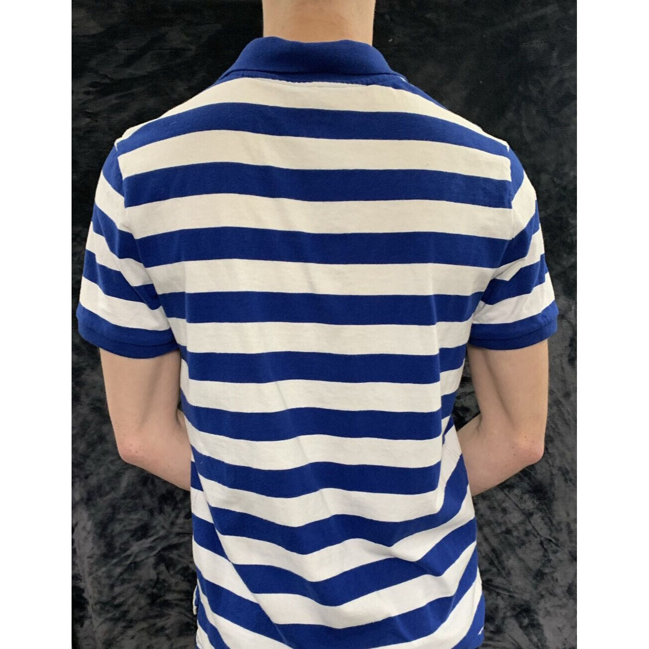 Mossimo Supply Co Blue & White Stripes Men’s Medium Short Sleeves Polo Shirt