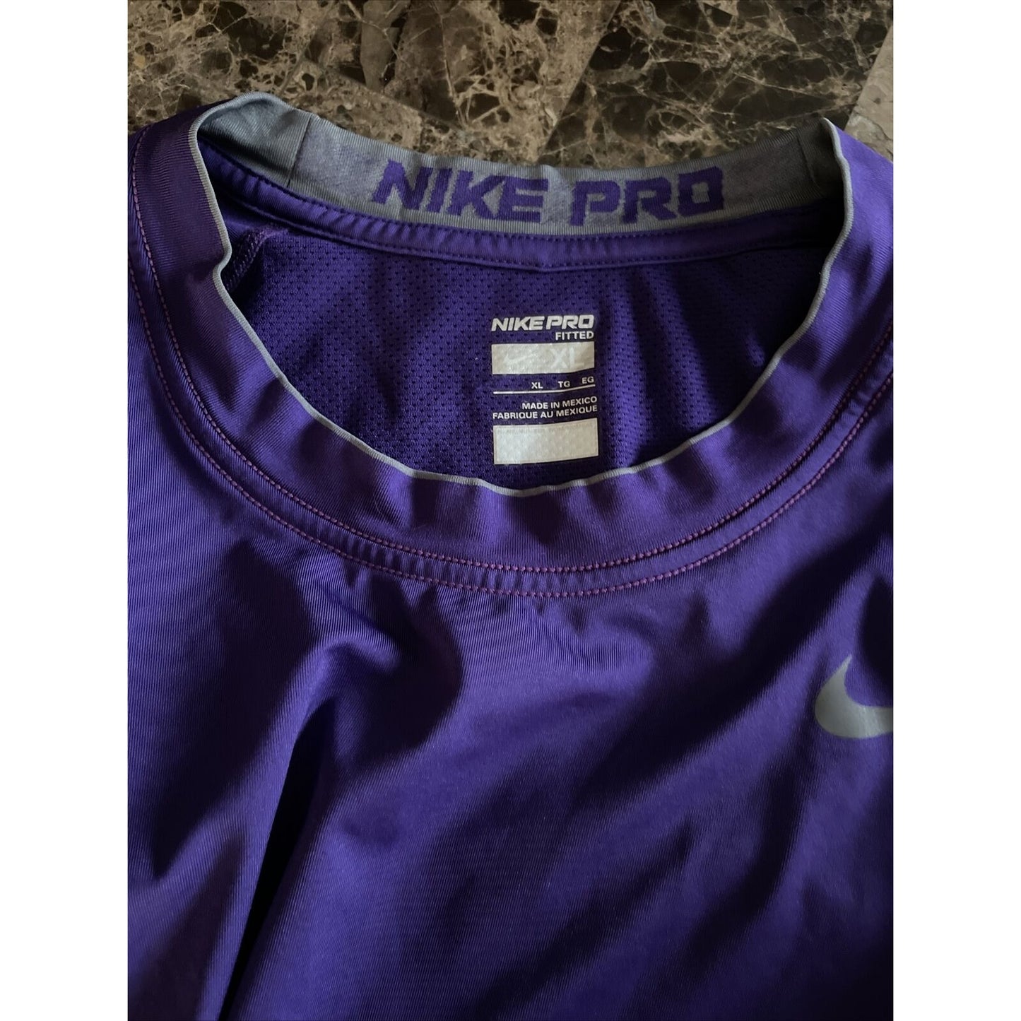 men's purple nike pro fitter athletic t-shirt XL