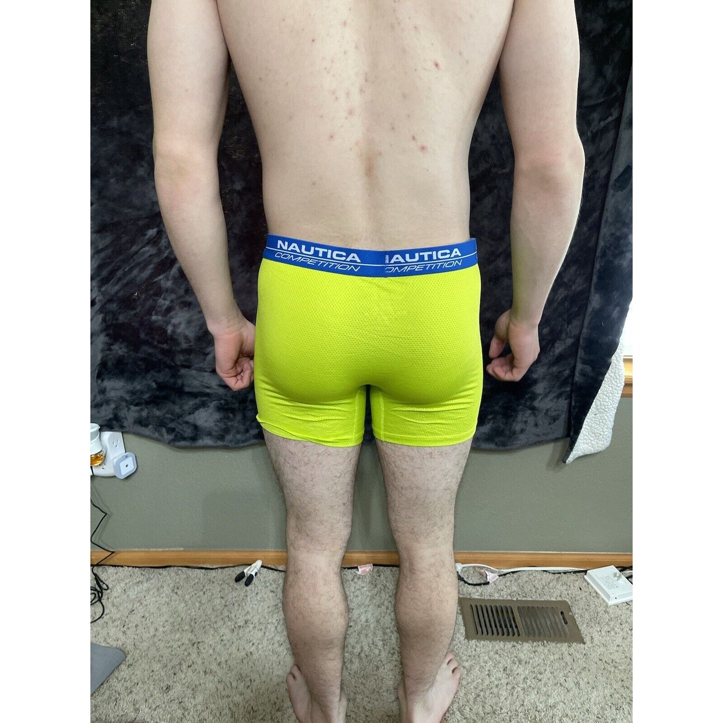 Men’s Large Neon Yellow Nautica 7% Spandex Compression Shorts New