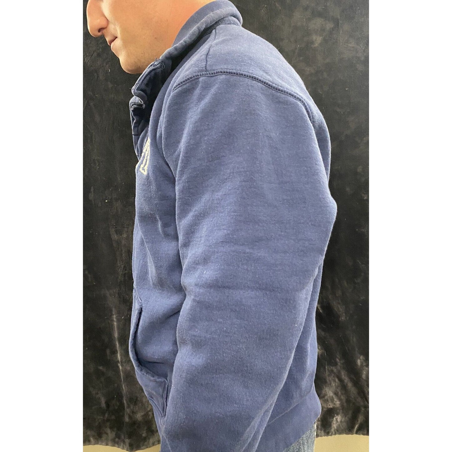Aeropostale Authentic Trademark Men’s Large Navy Blue 1/4 Button Pullover Sweate