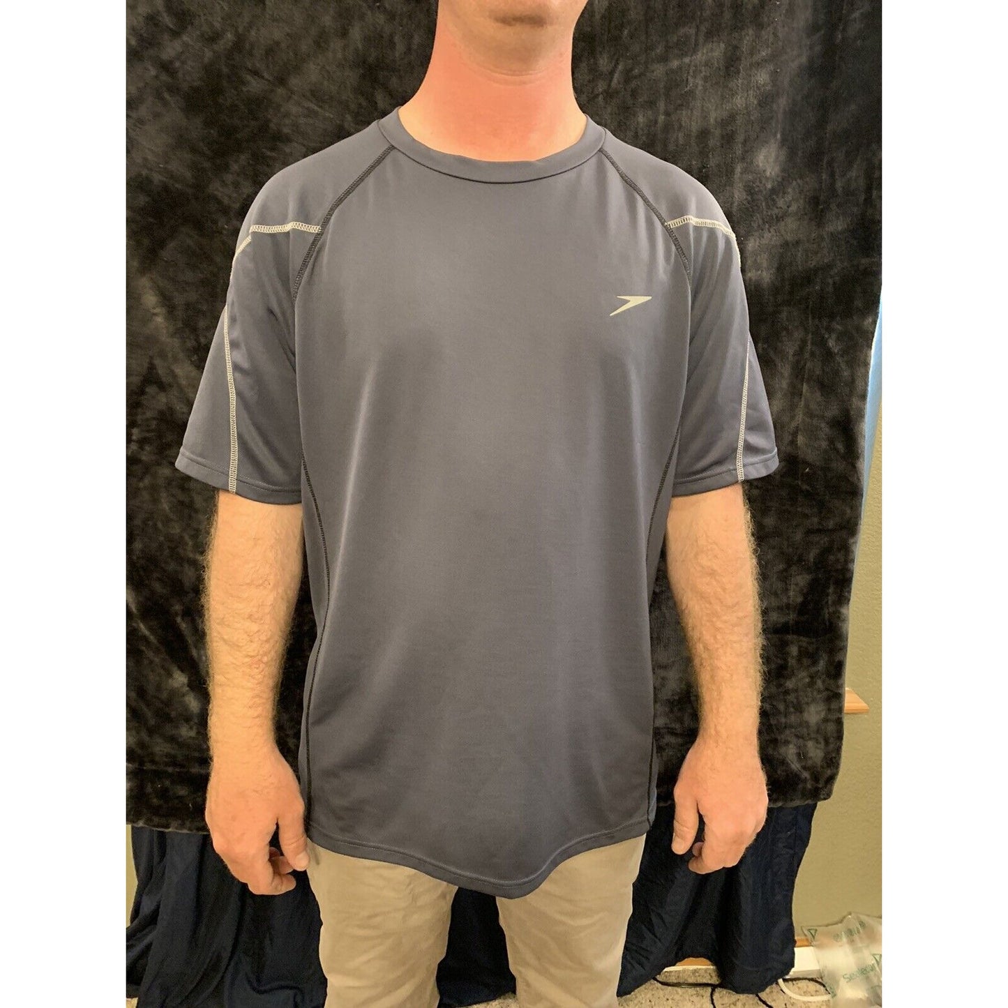 Men’s Speedo UV Block The Burn Swim Shirt Gray Size Large