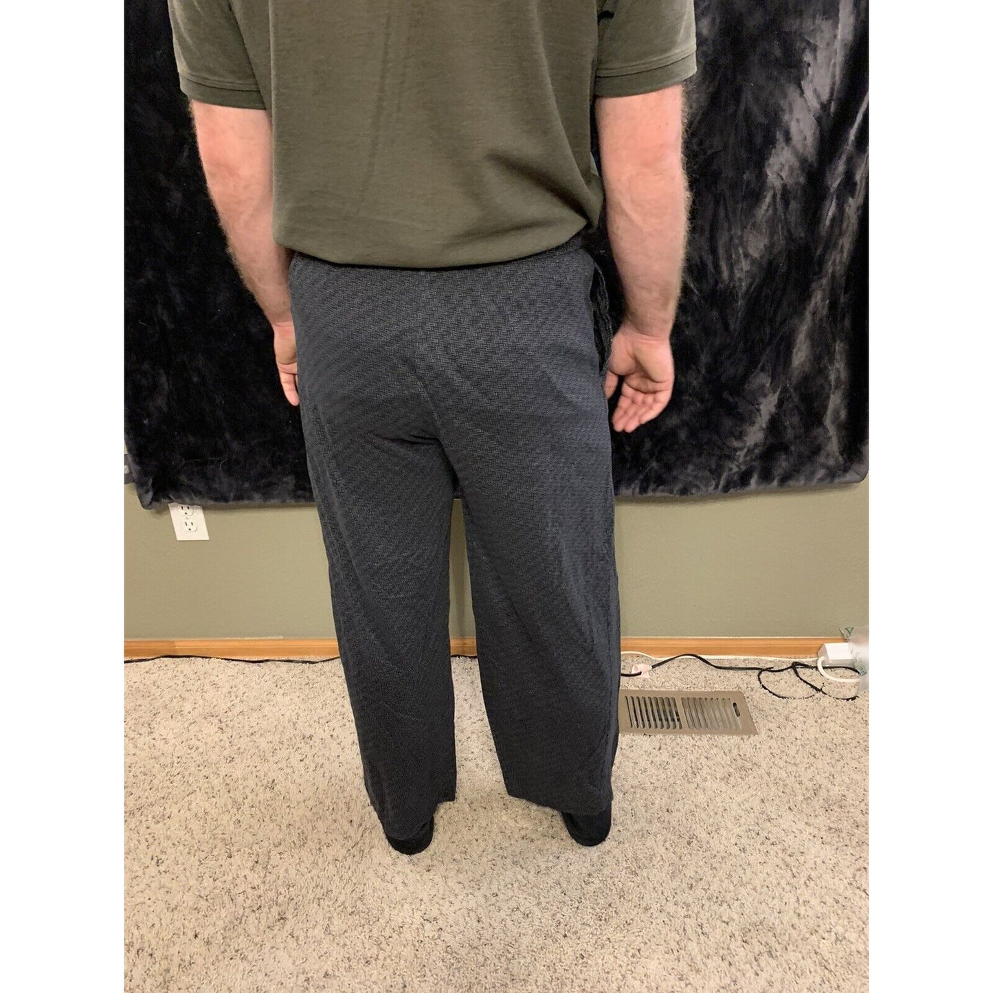 Men’s Croft & Barrow Gray And Black Flannel PJ Bottoms Large