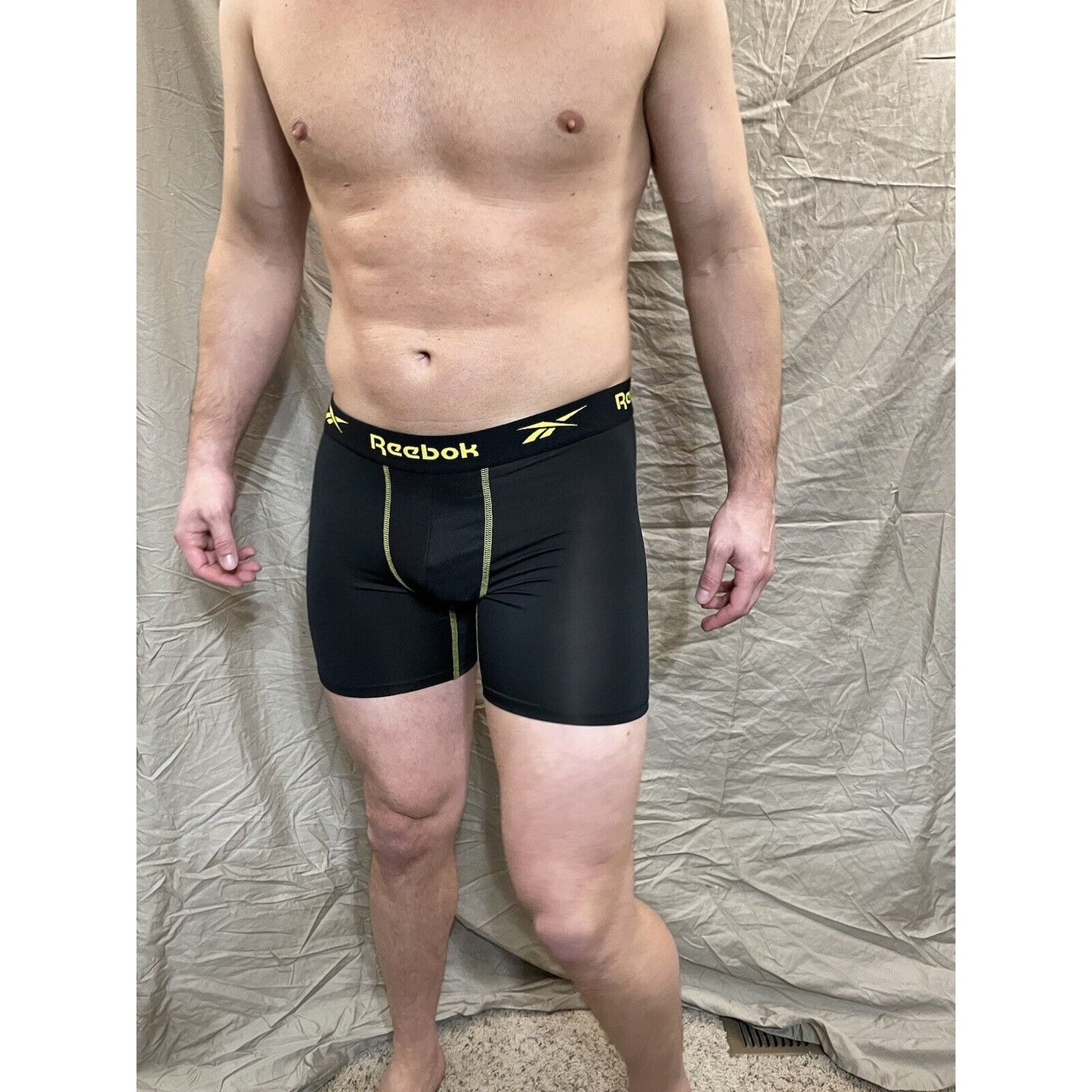 men's reebok black compression shorts medlum