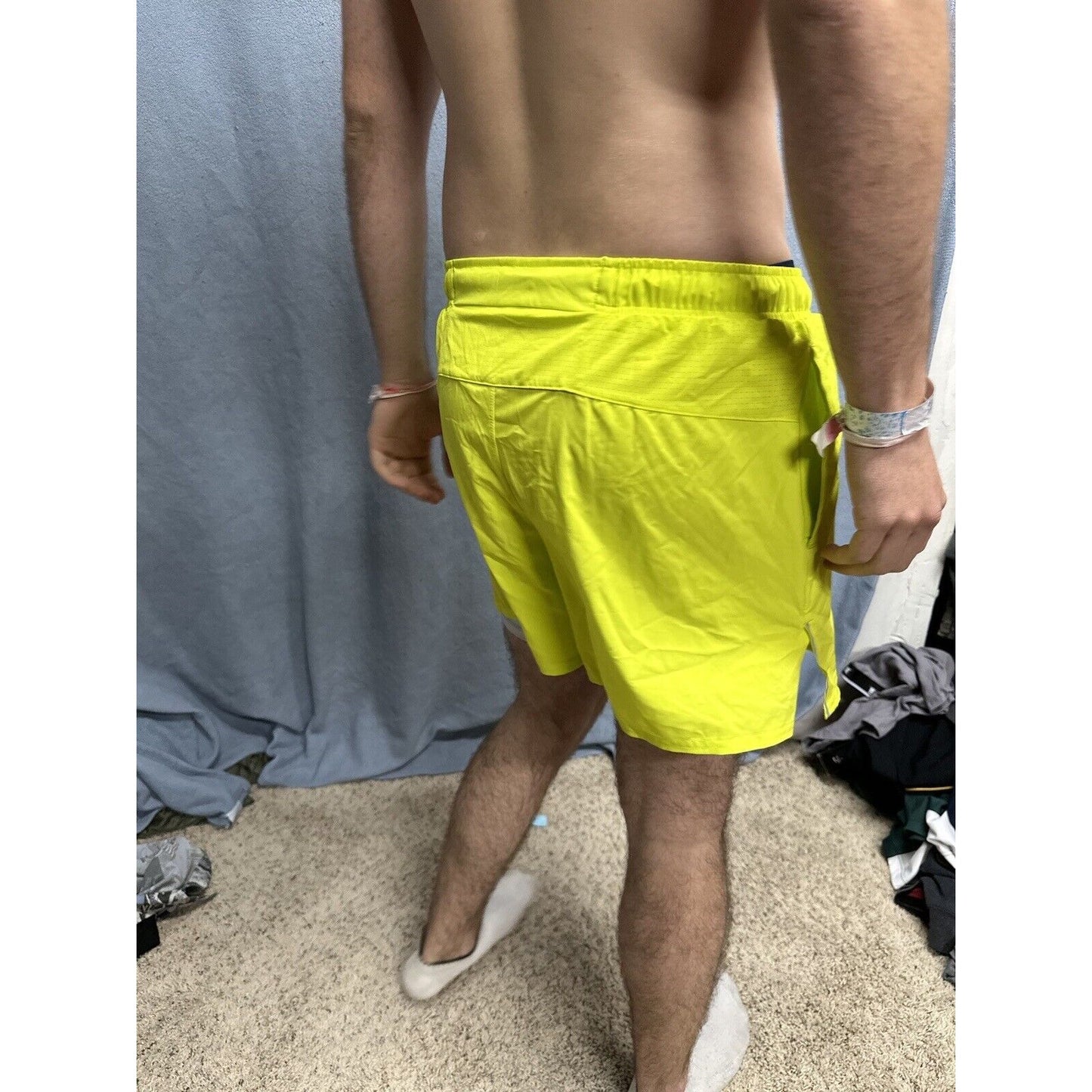 Men’s Neon Yellow DSG Medium Shorts With Pockets And Inner Lining