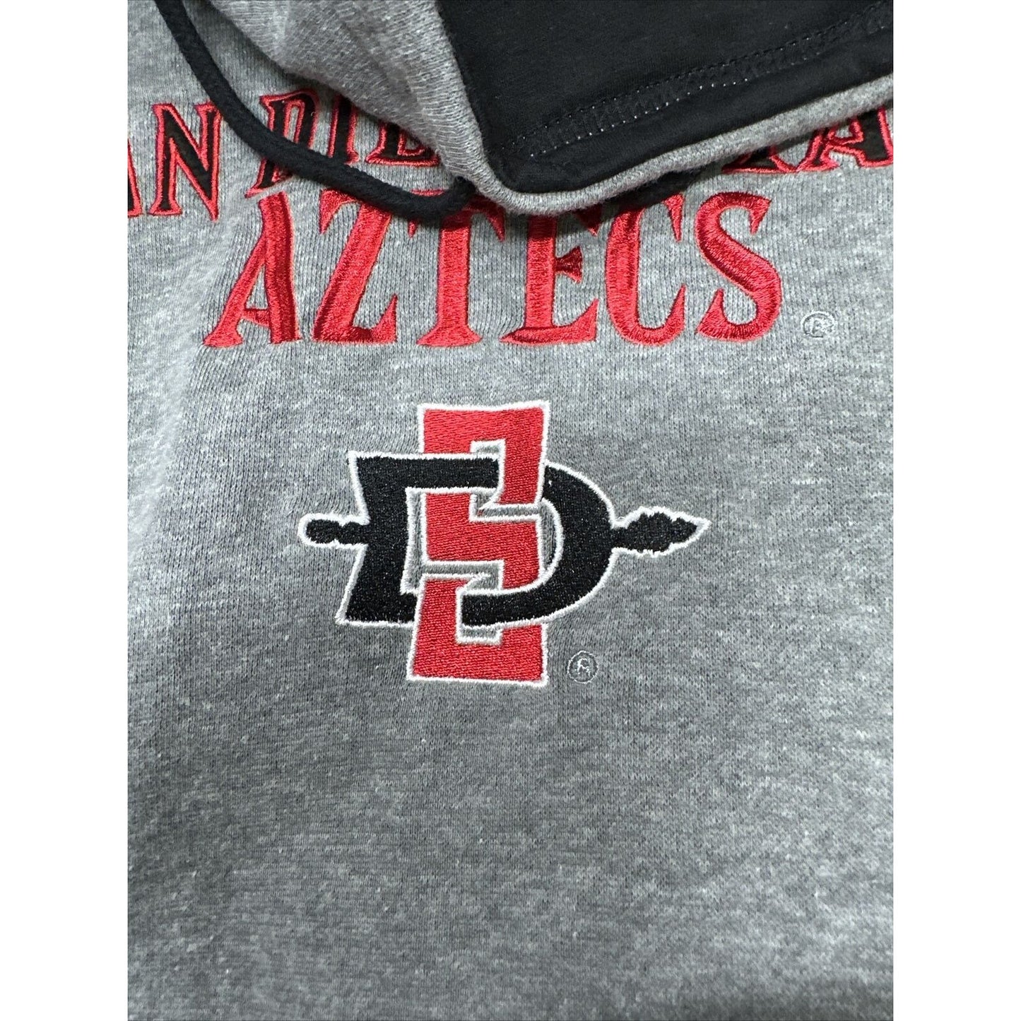 Men’s Small Colosseum Gray San Diego State Aztecs Large Neck Style