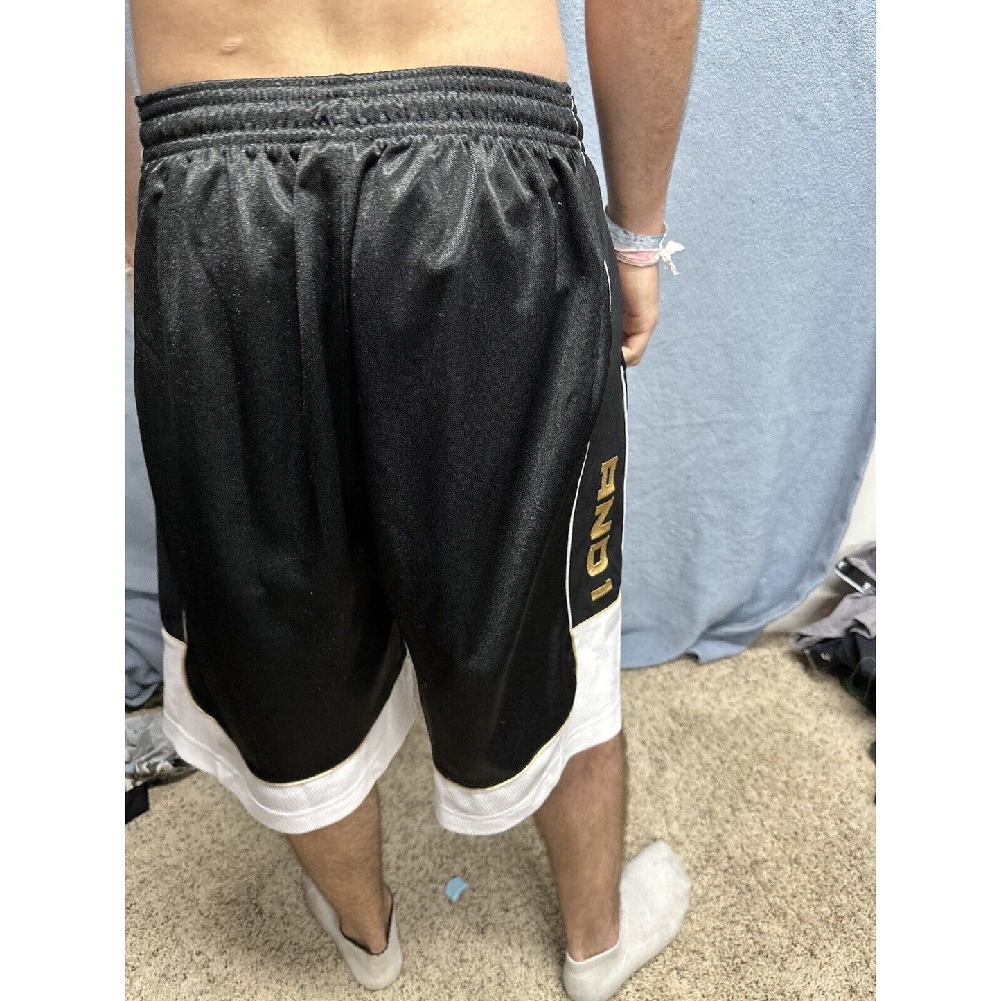Men’s XL AND1 Black And White Athletic Shorts With Pockets
