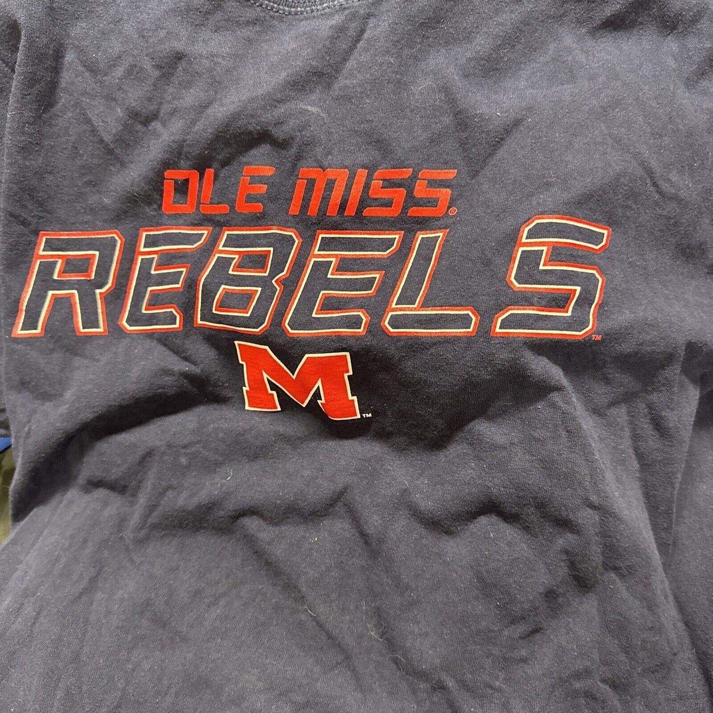 Men’s Dark Blue Ole Miss Rebels Medium Tshirt Short Sleeve