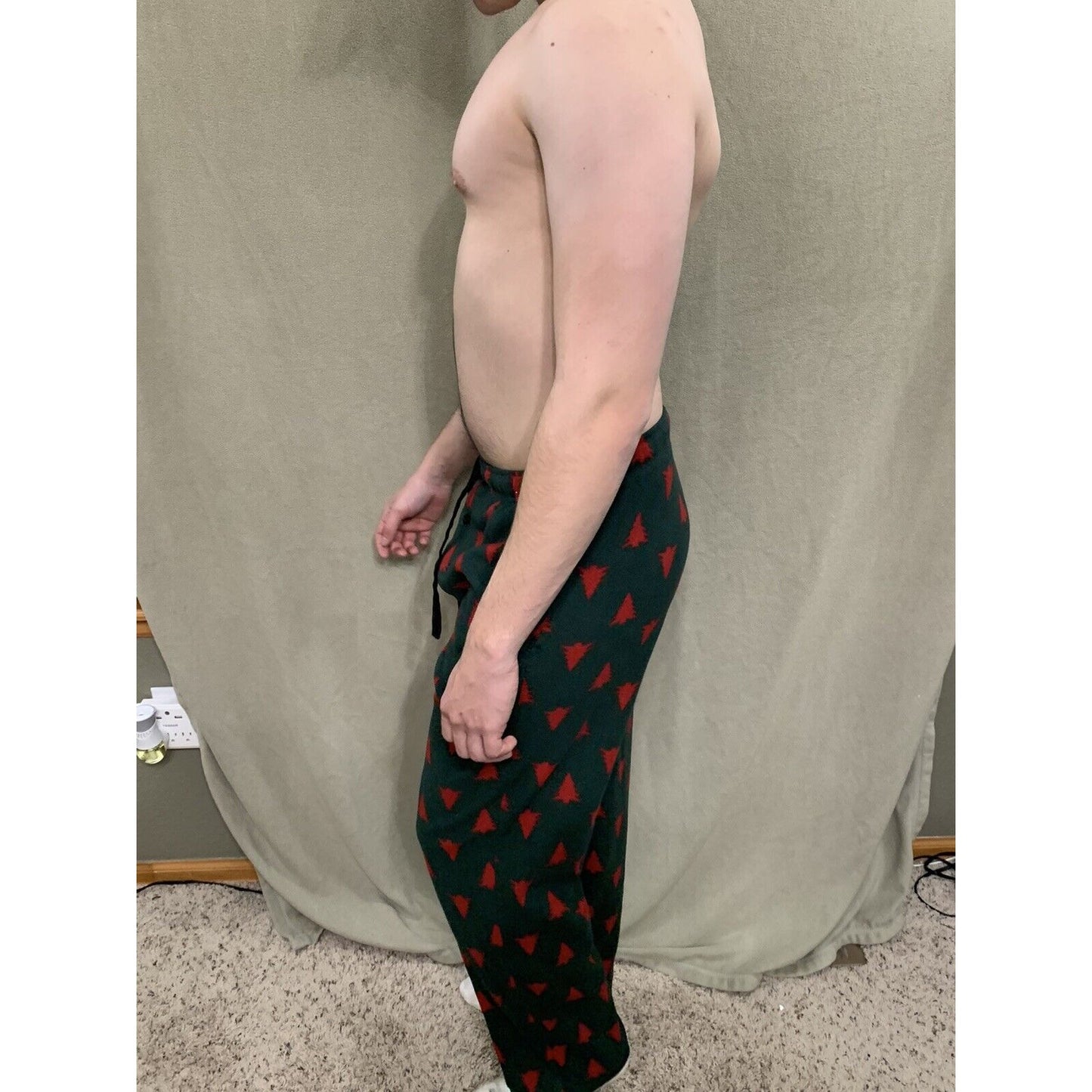 Men’s Stafford Sleep Pants Green With Red Pine Trees Size Small