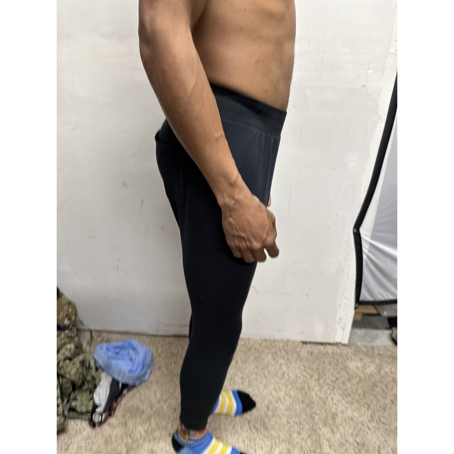 Men’s Black Leggings Under Armour Loose XS Pants Running