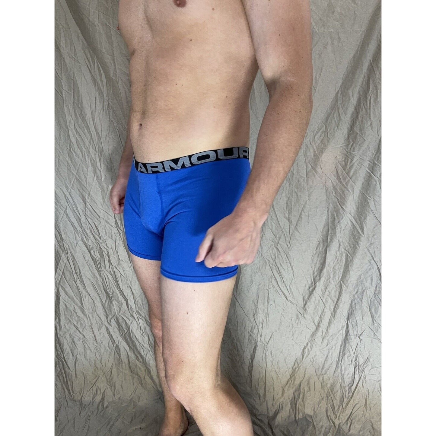 youth XL royal blue under armour fitted heat gear boxer briefs